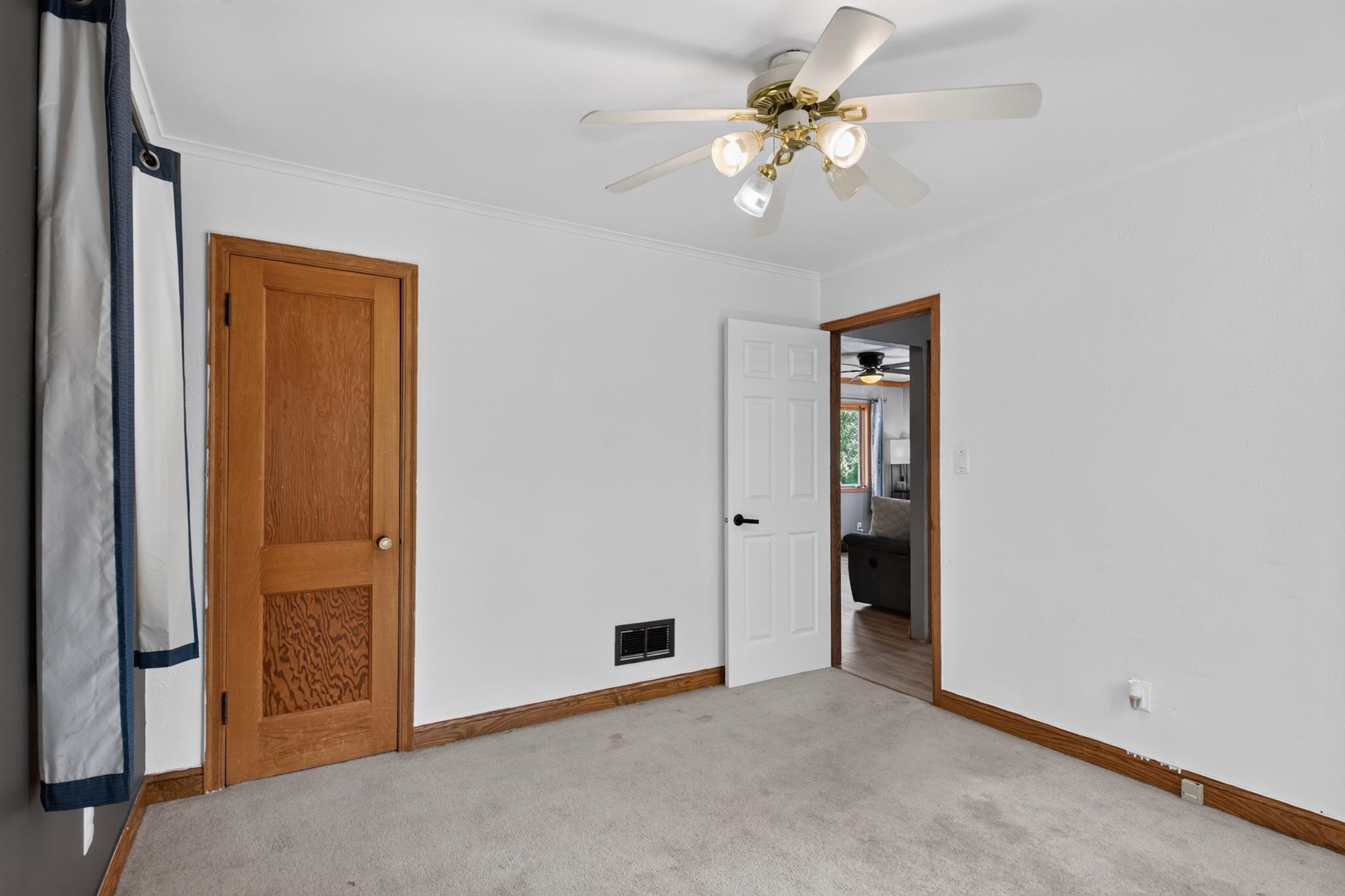 1820 Peach Street Property Photo 32