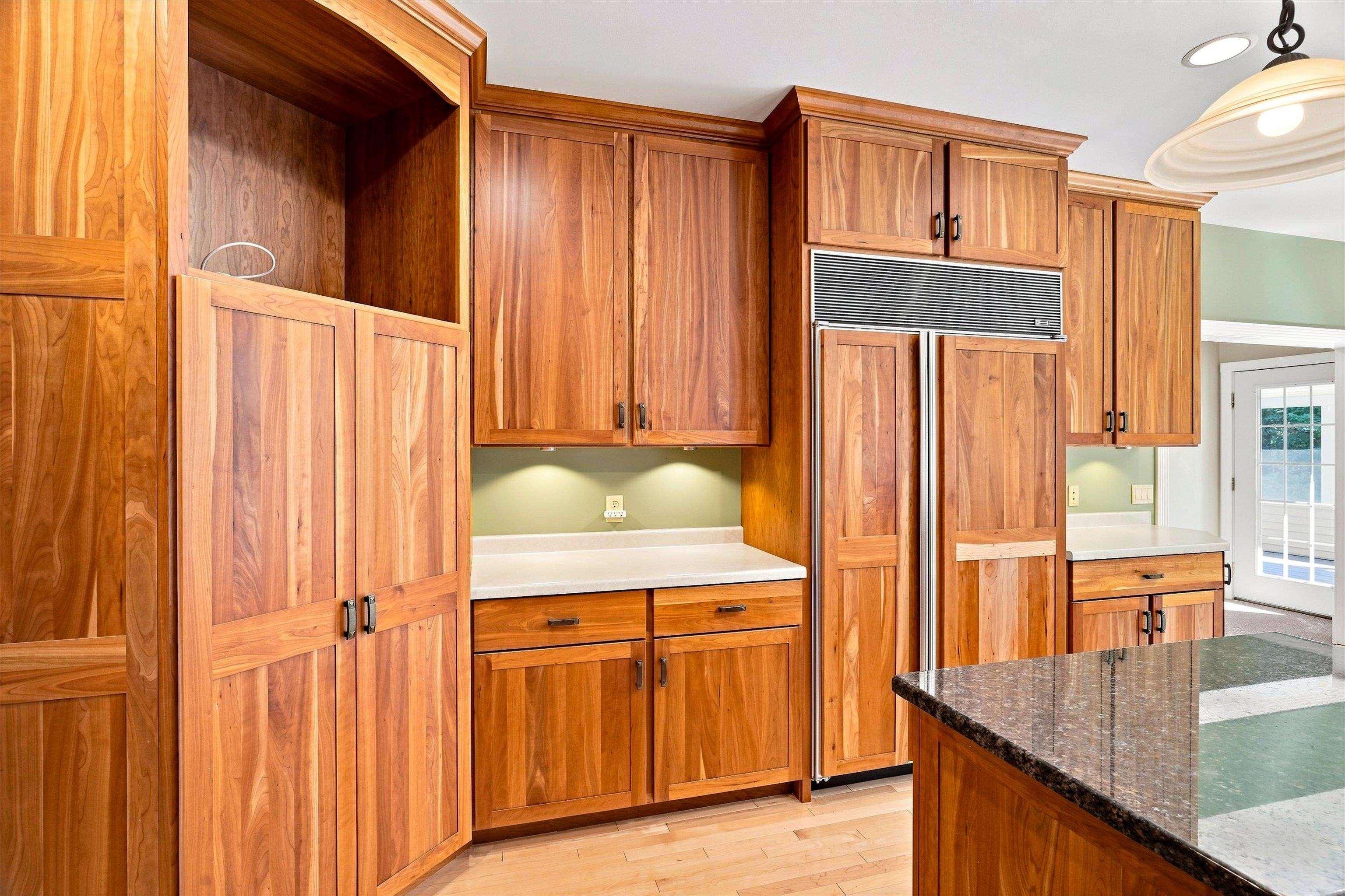 1109 S Locust Avenue Property Photo 16