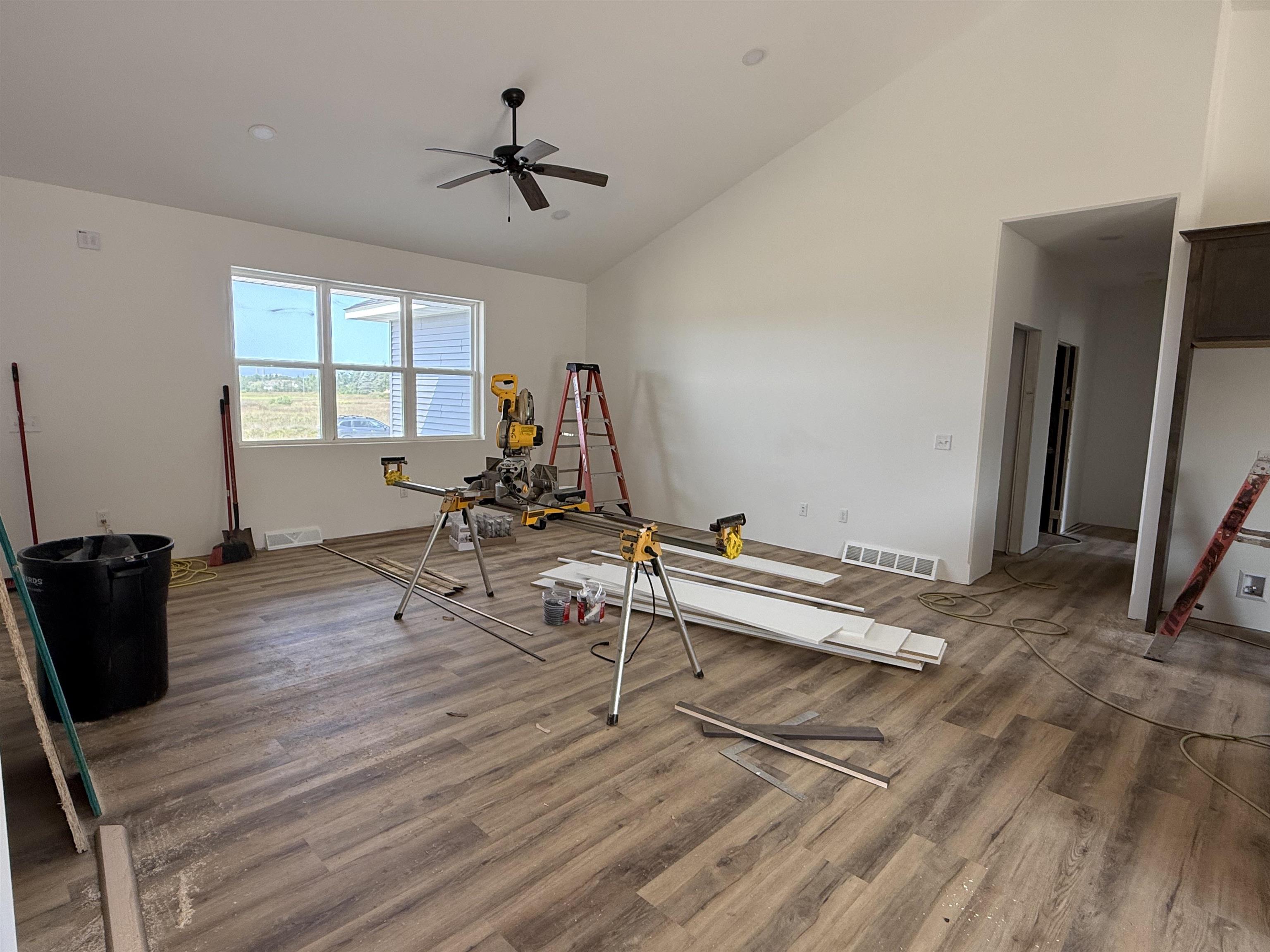 2150 Sundial Avenue Property Photo 5