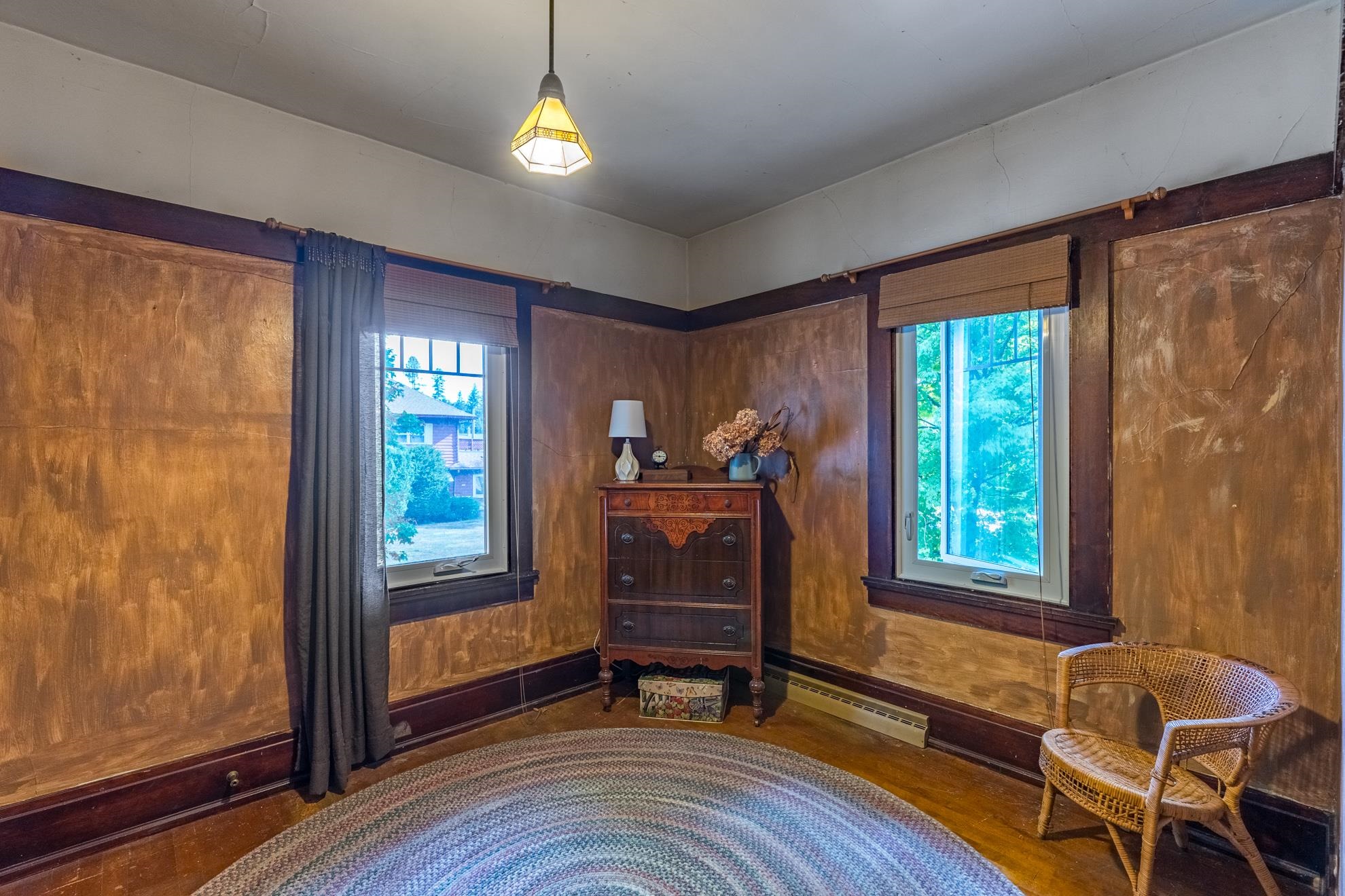 615 N Center Avenue Property Photo 46