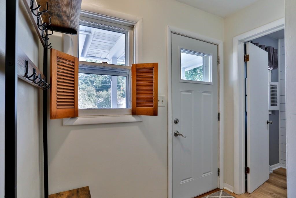 908 Greenhill Drive Property Photo 30