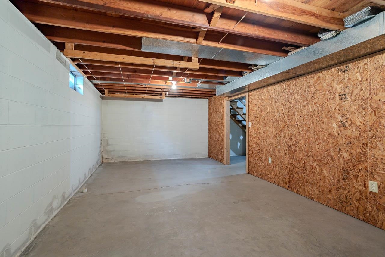 710 Chellis Street Property Photo 22