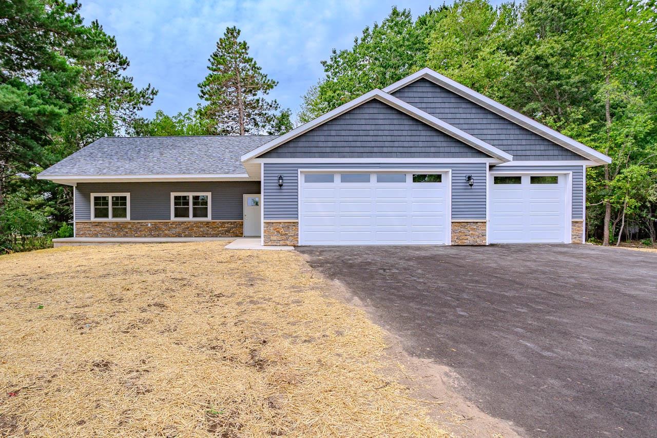 2805 Barclay Way Property Photo 1