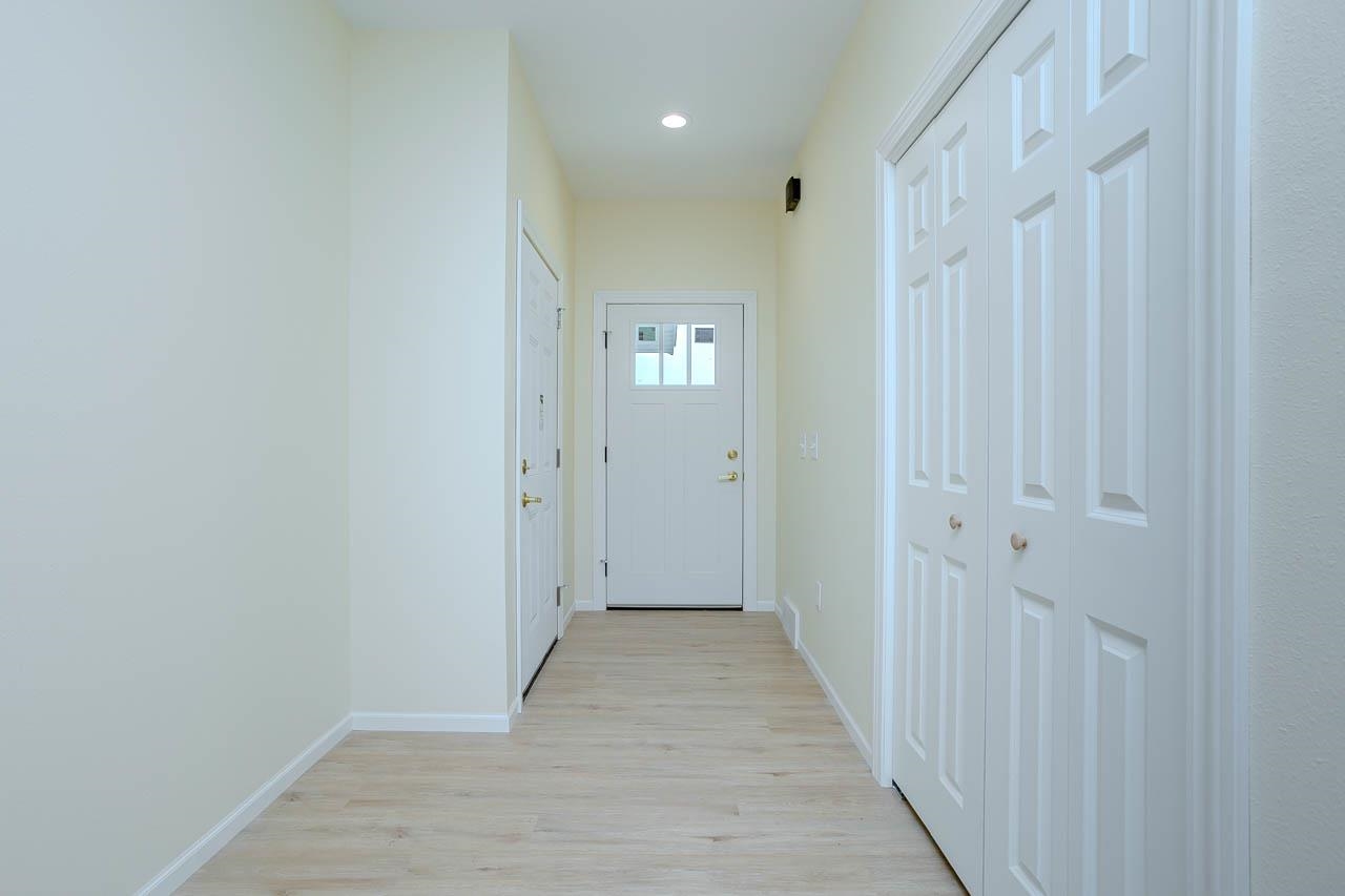 2805 Barclay Way Property Photo 8