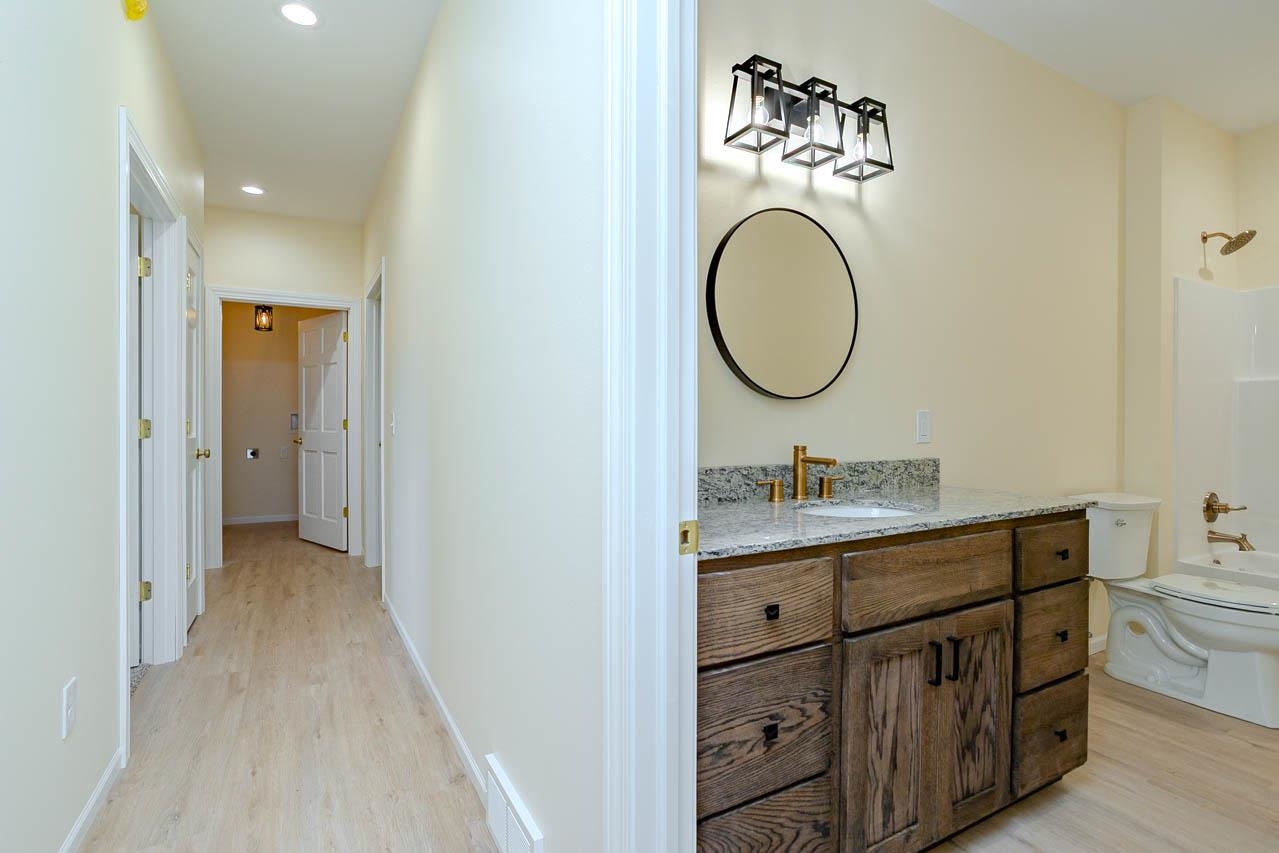 2805 Barclay Way Property Photo 20