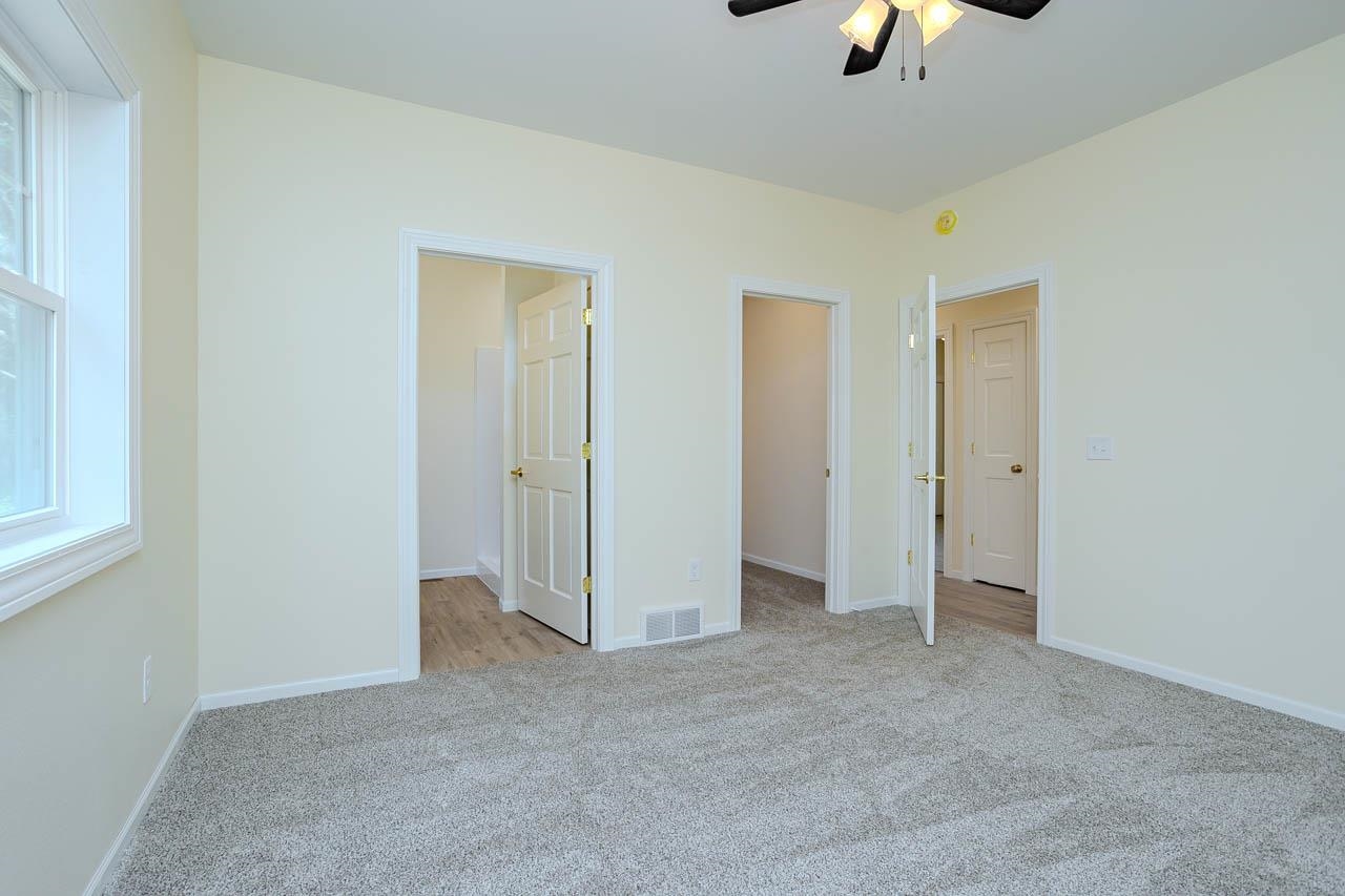 2805 Barclay Way Property Photo 30