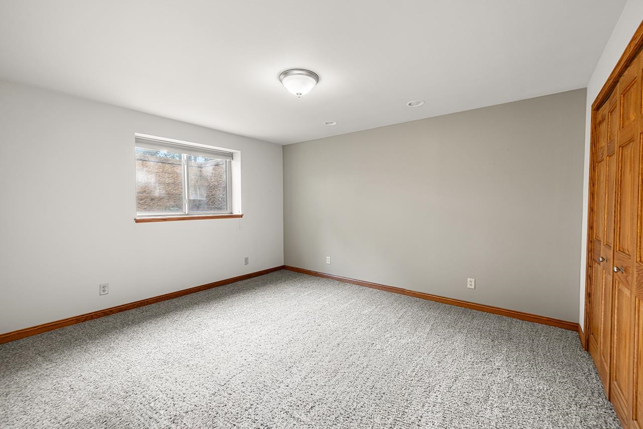 2242 Meadow Drive Property Photo 43