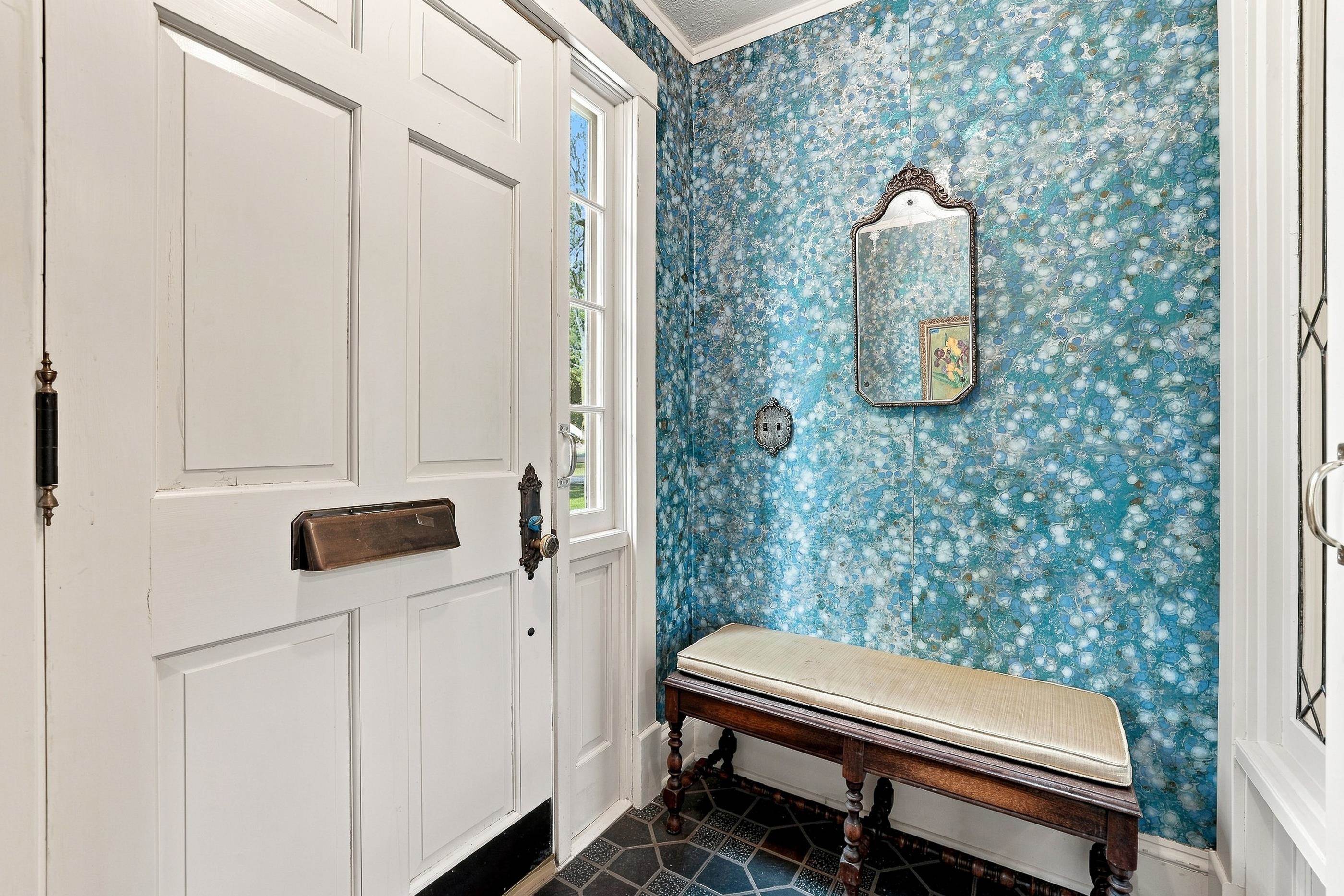 431 Witter Street Property Photo 6