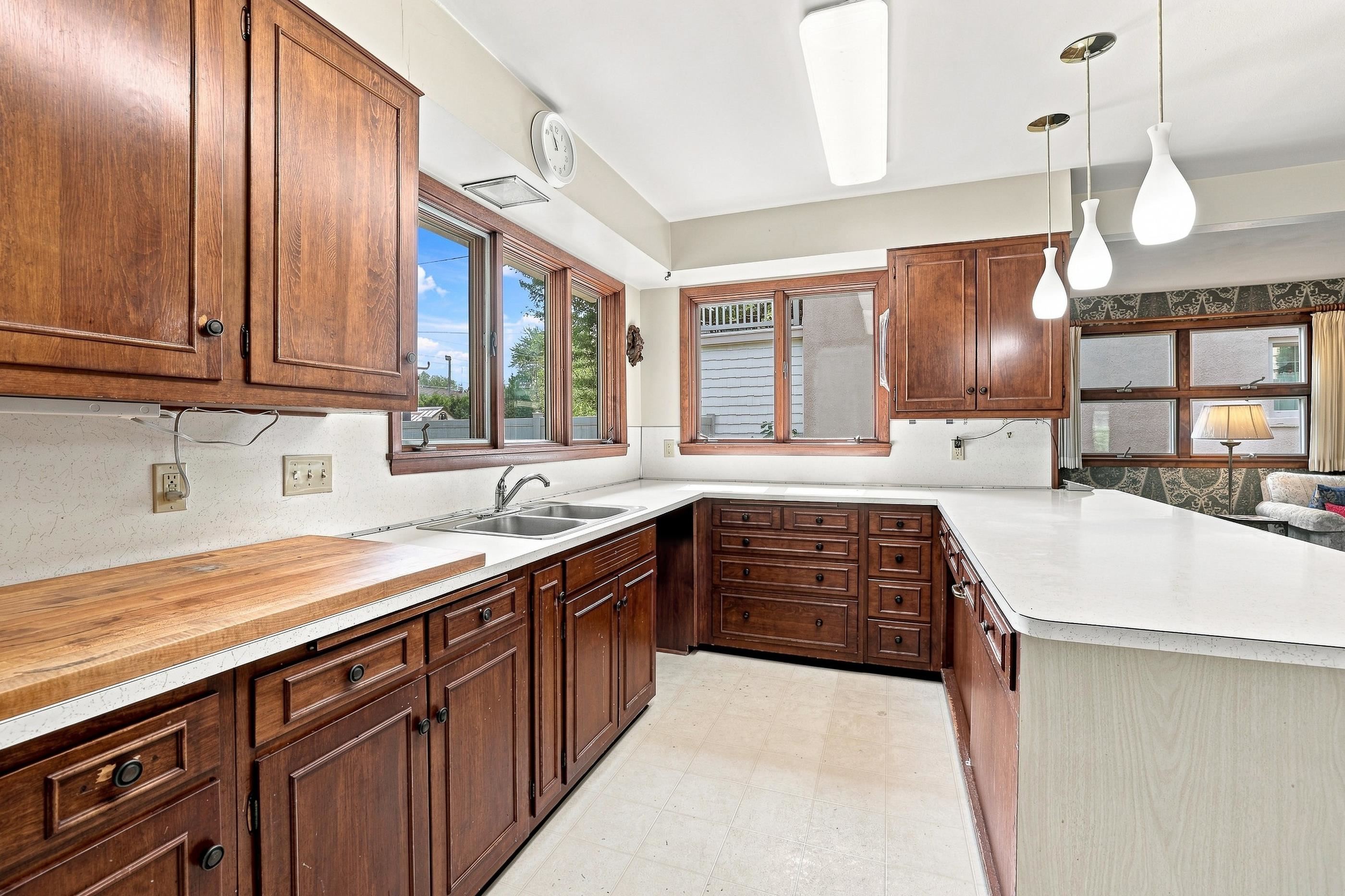 431 Witter Street Property Photo 24
