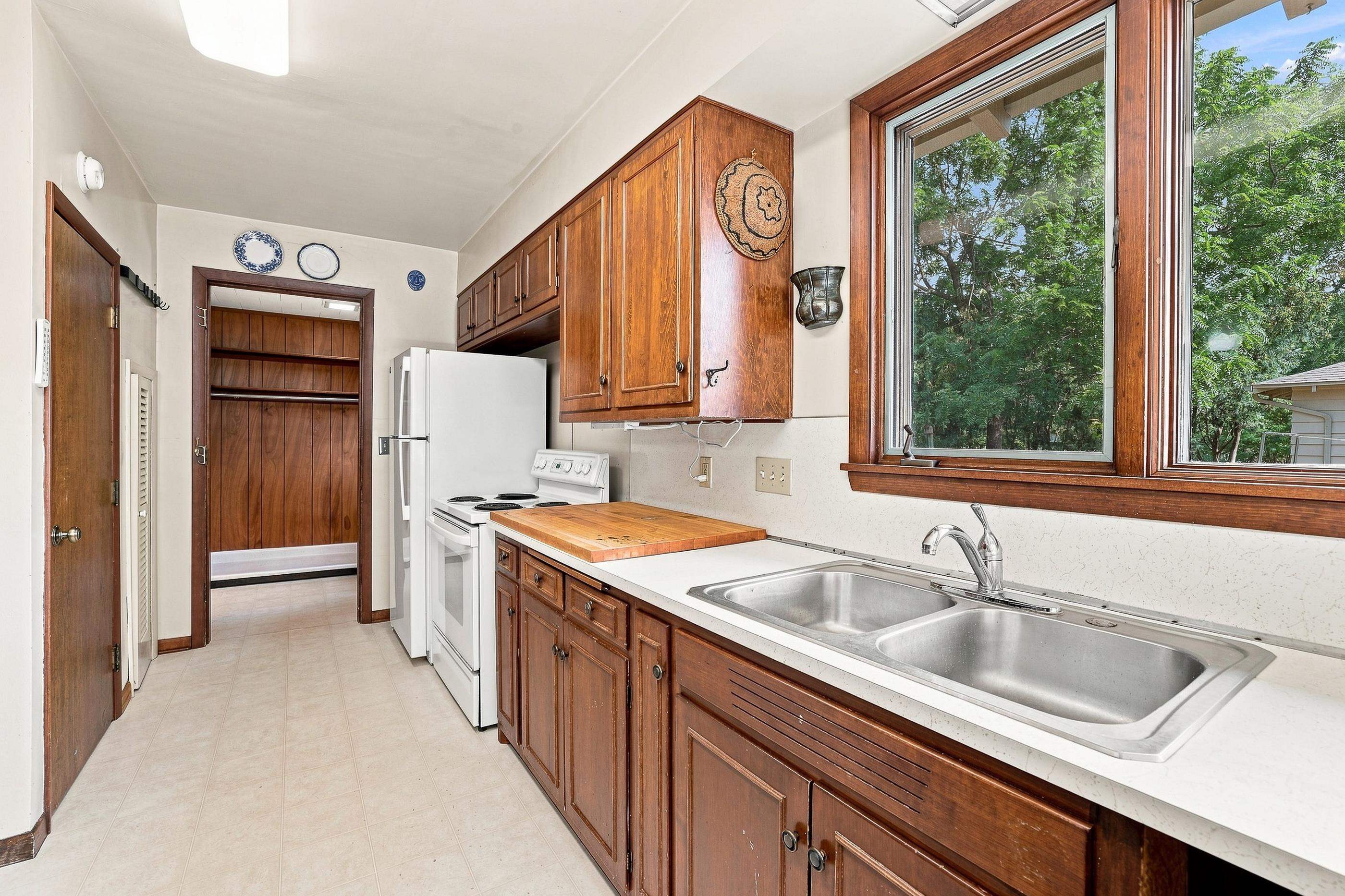 431 Witter Street Property Photo 26