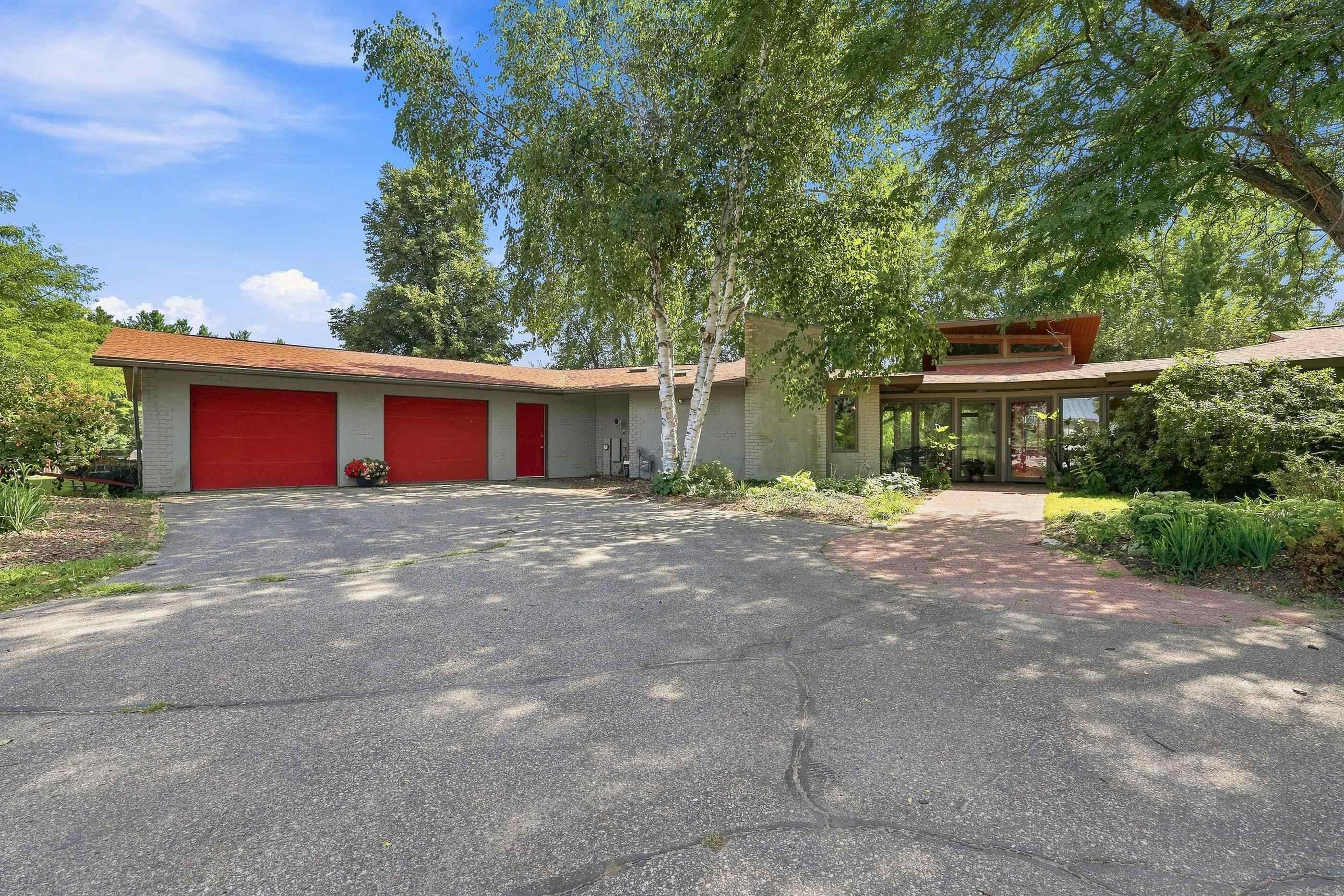 6900 Red Fox Trail Property Photo 5