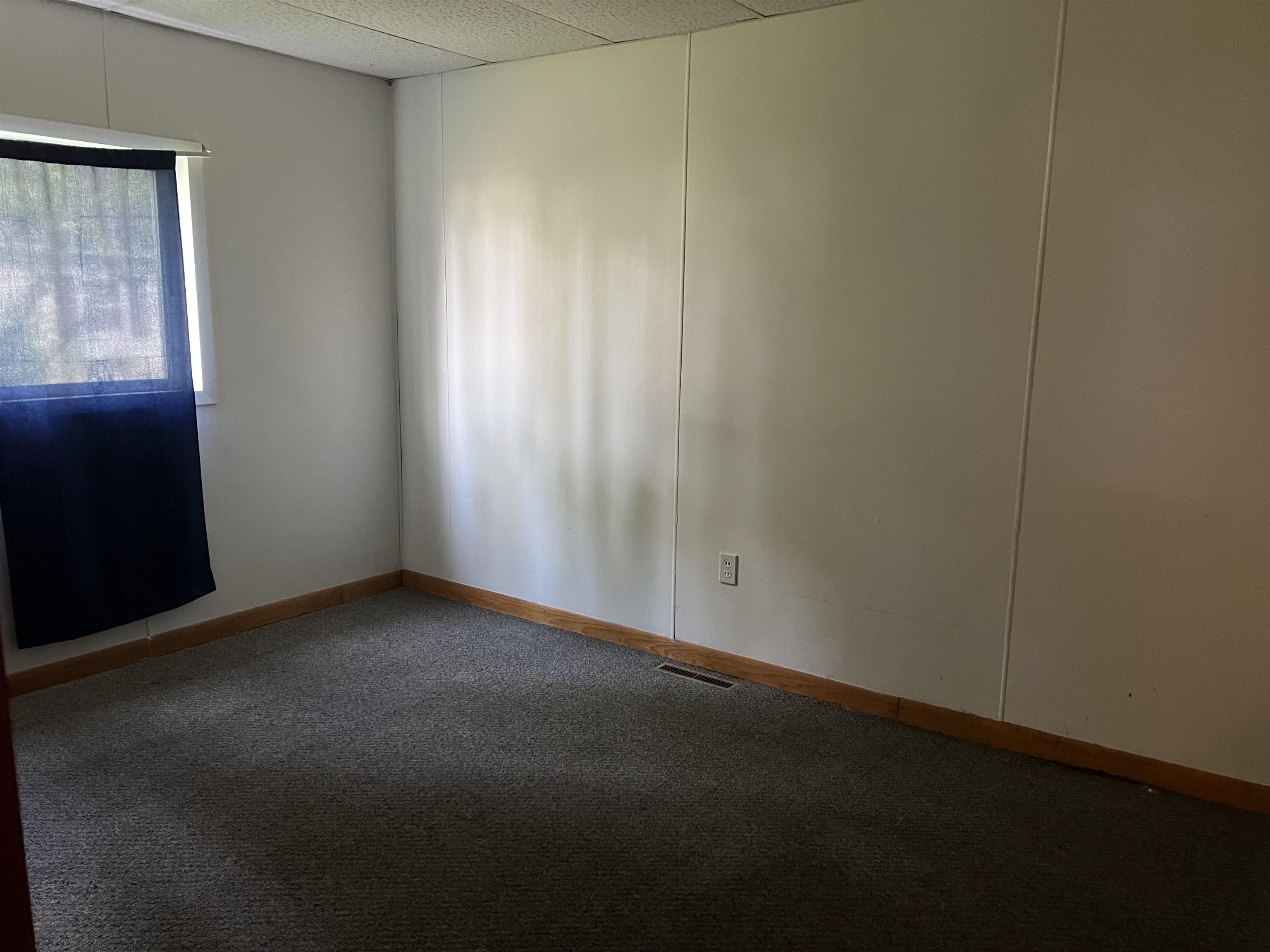 507 E 3rd Street Property Photo 29