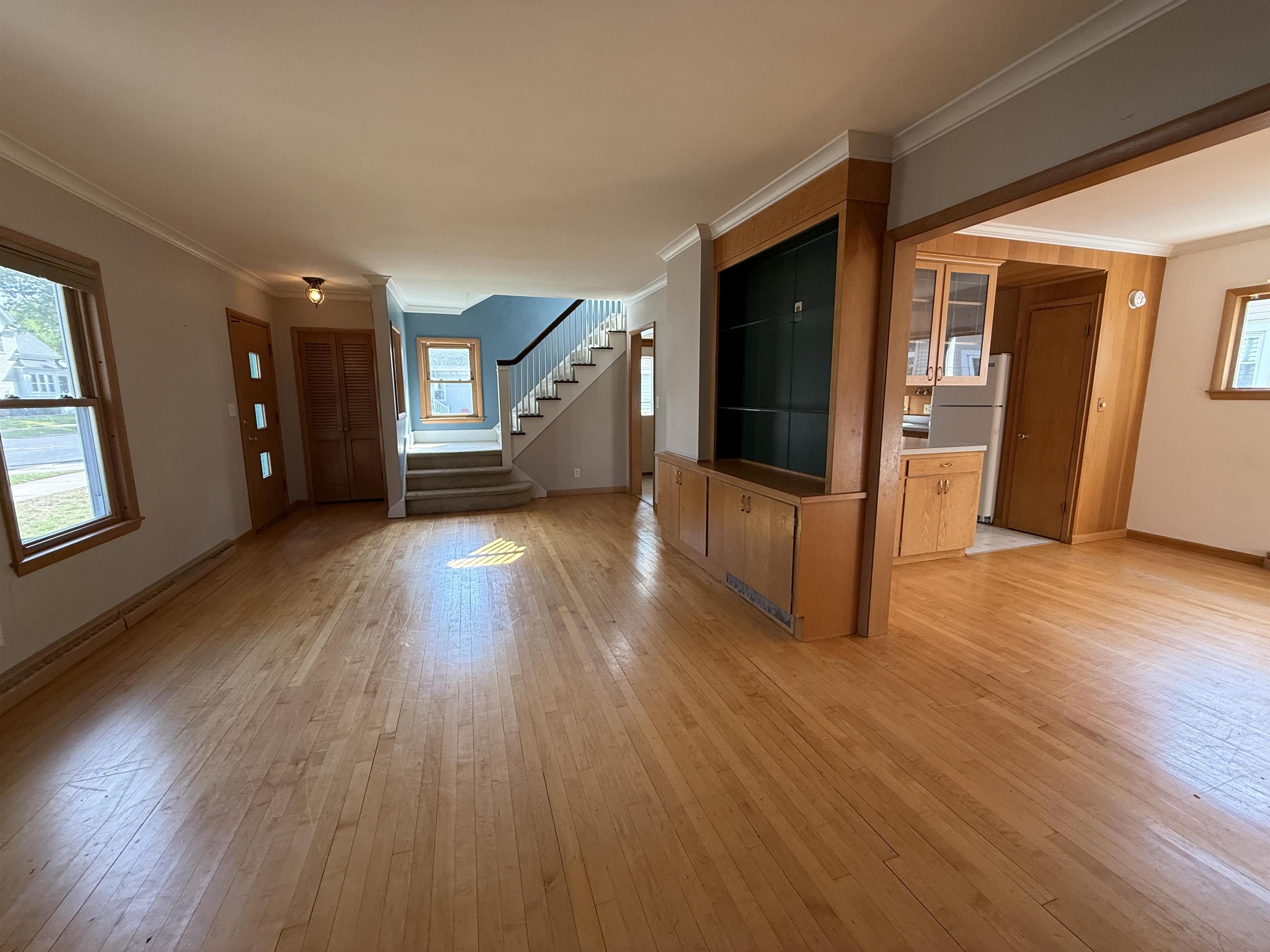 515 Norton Street Property Photo 4