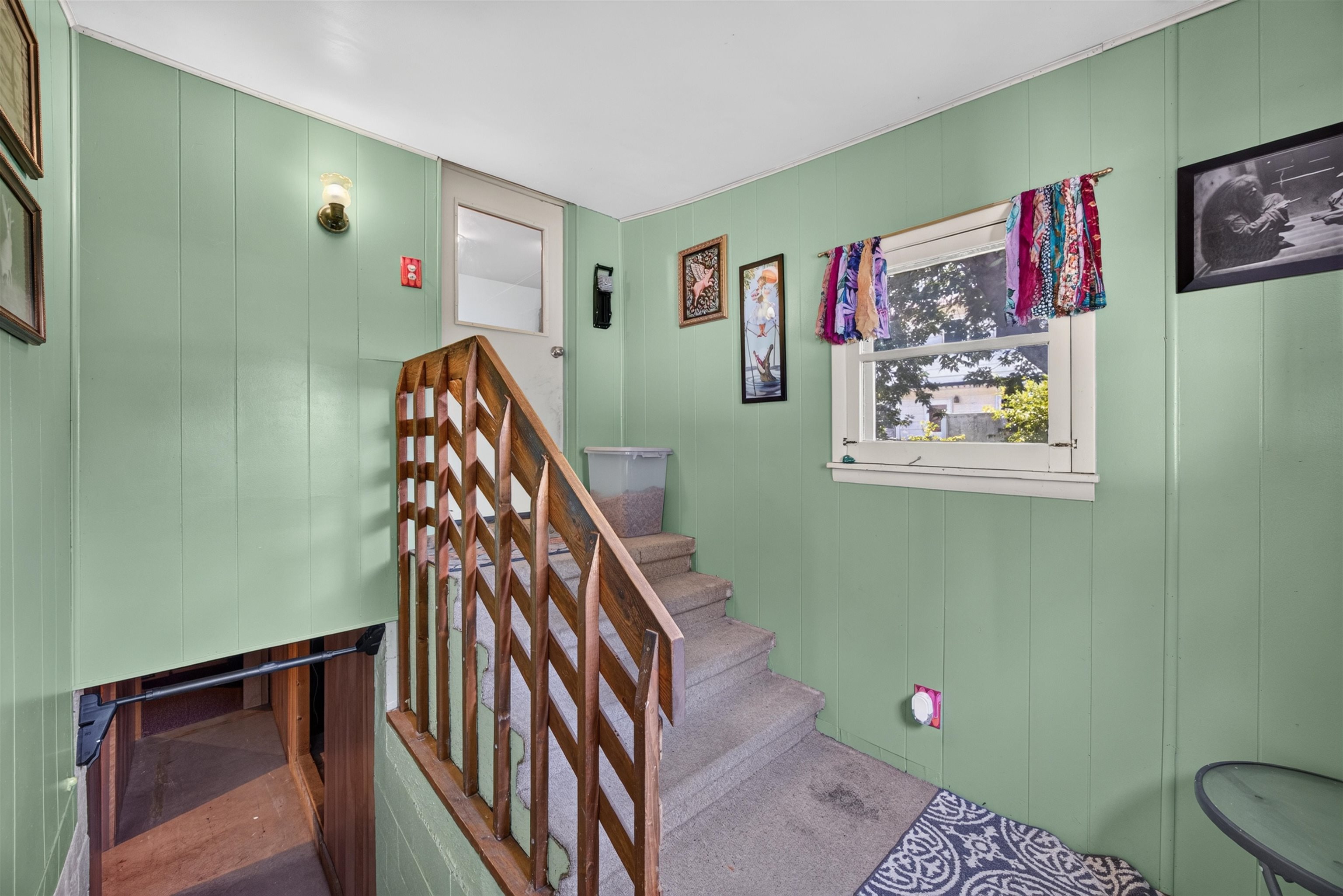 1916 Wyatt Avenue Property Photo 18