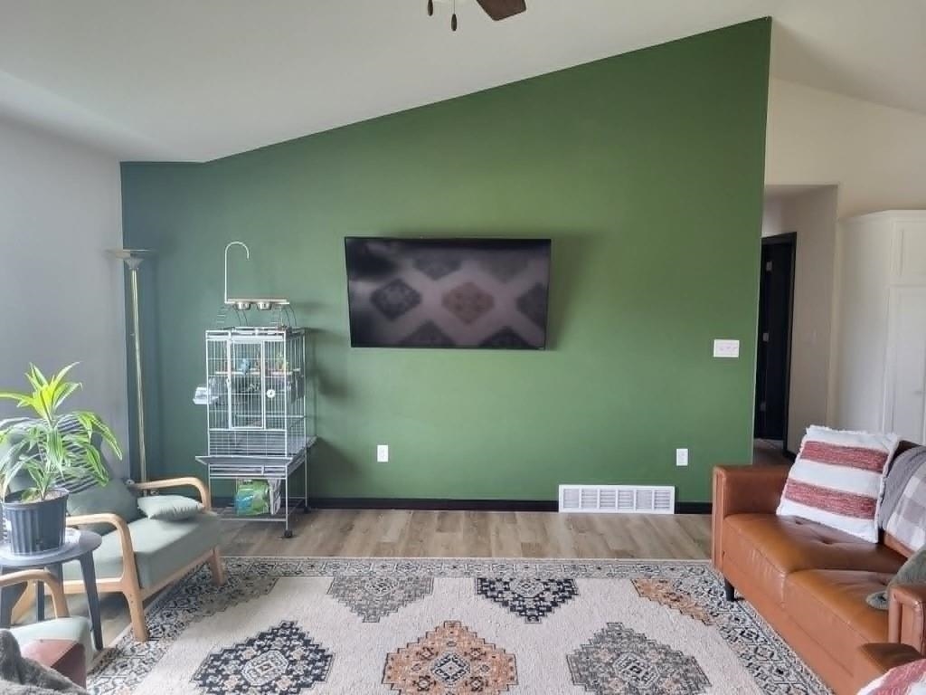 8506 Hinner Springs Drive Property Photo 11