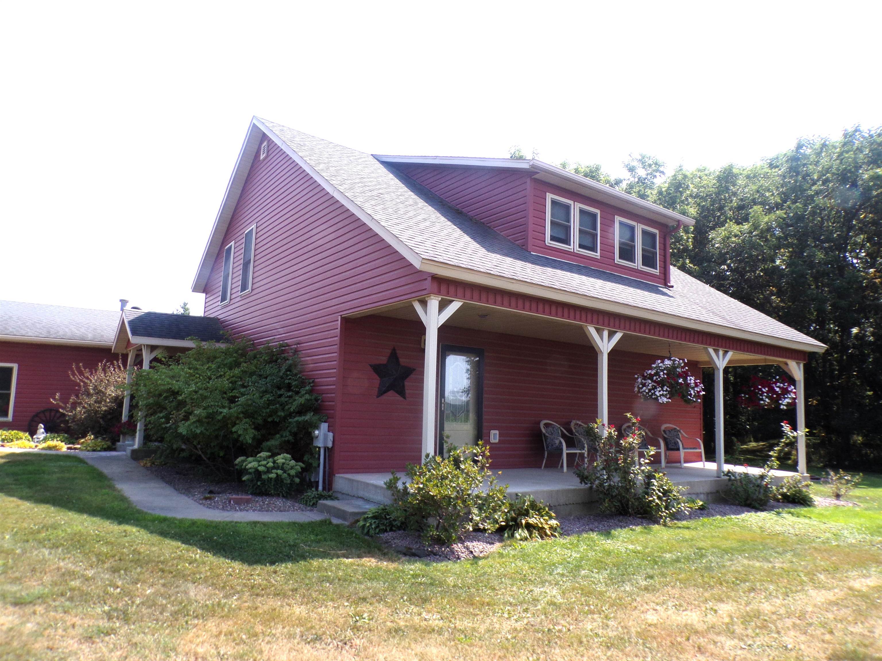 N3014 Fairground Avenue Property Photo 7