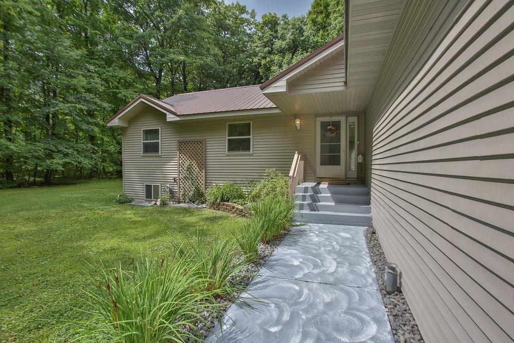 1073 Oak Road Property Photo 5