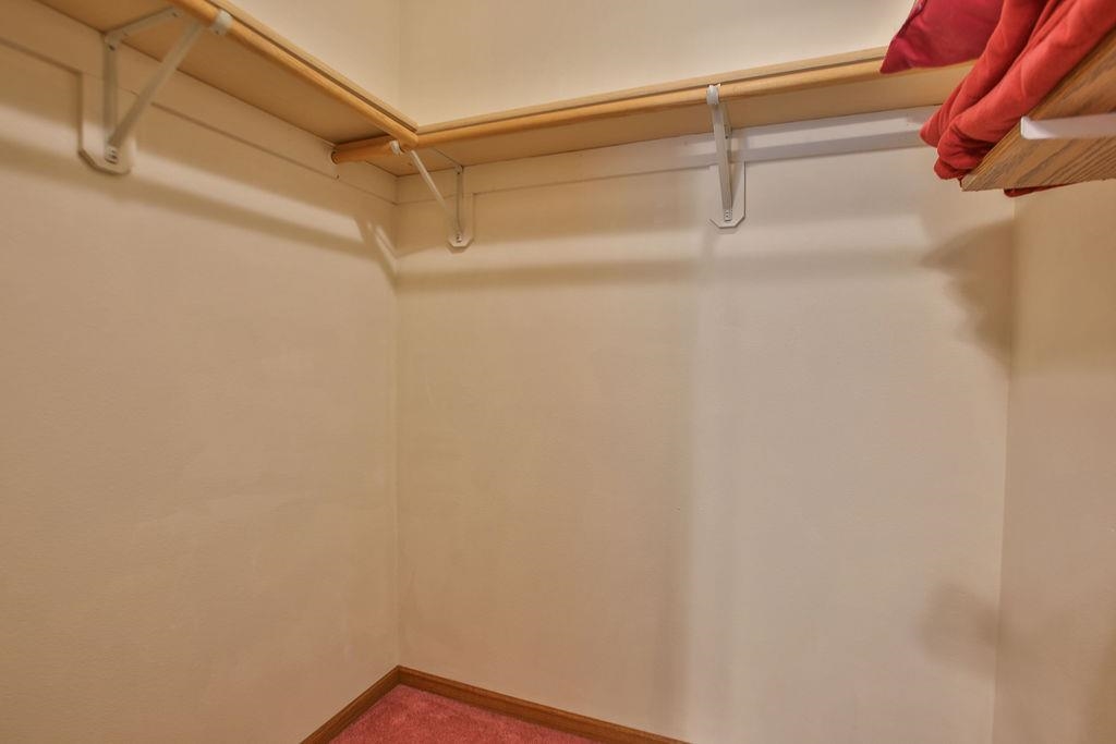 1073 Oak Road Property Photo 23