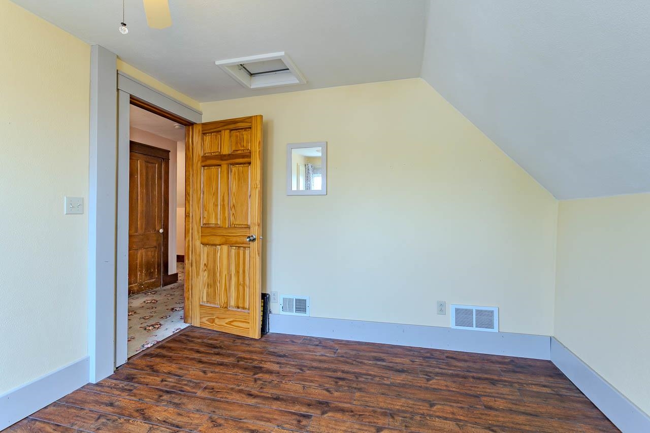 400 N Genesee Street Property Photo 24