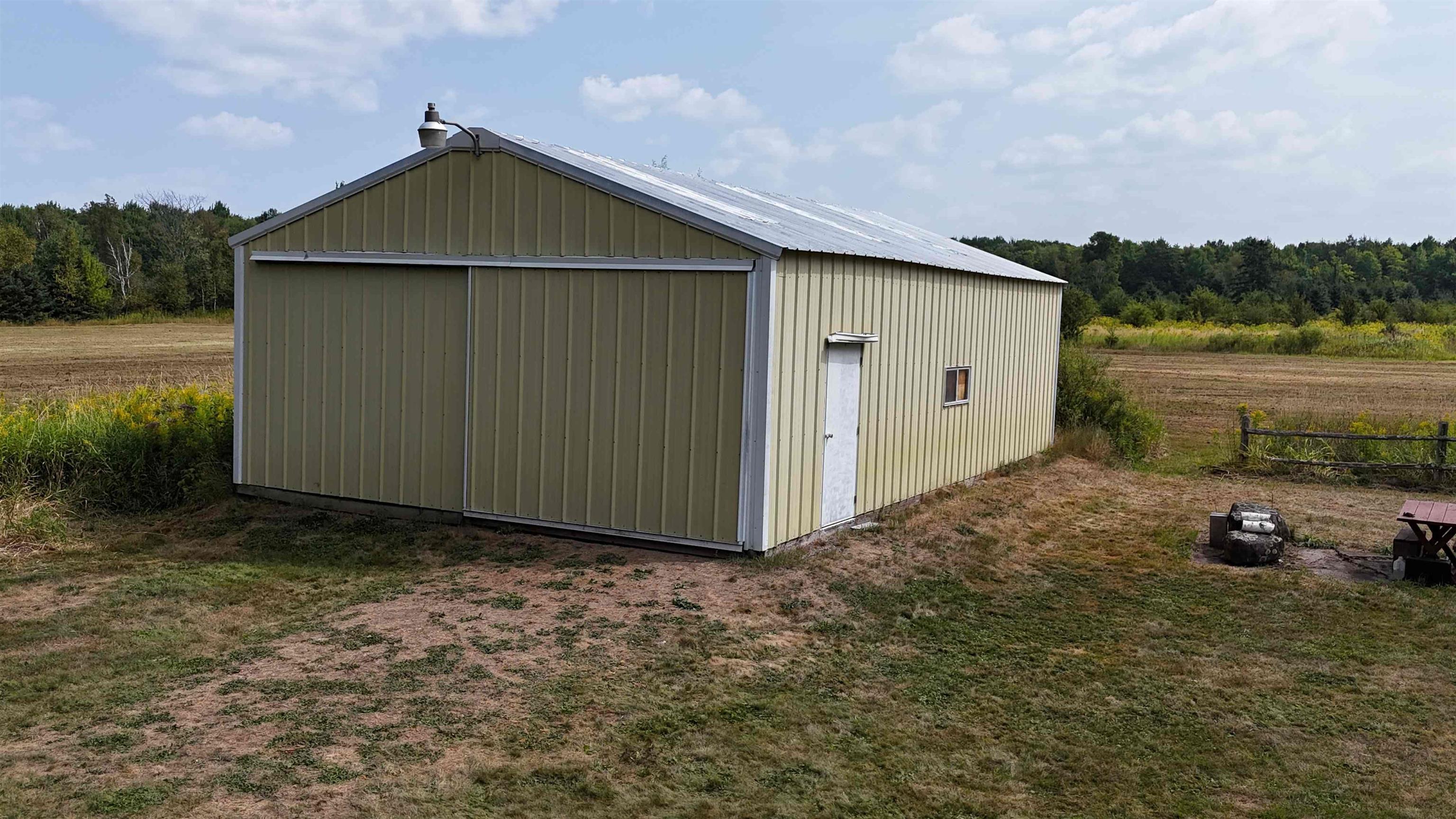 N7150 State Highway 13 Property Photo 12
