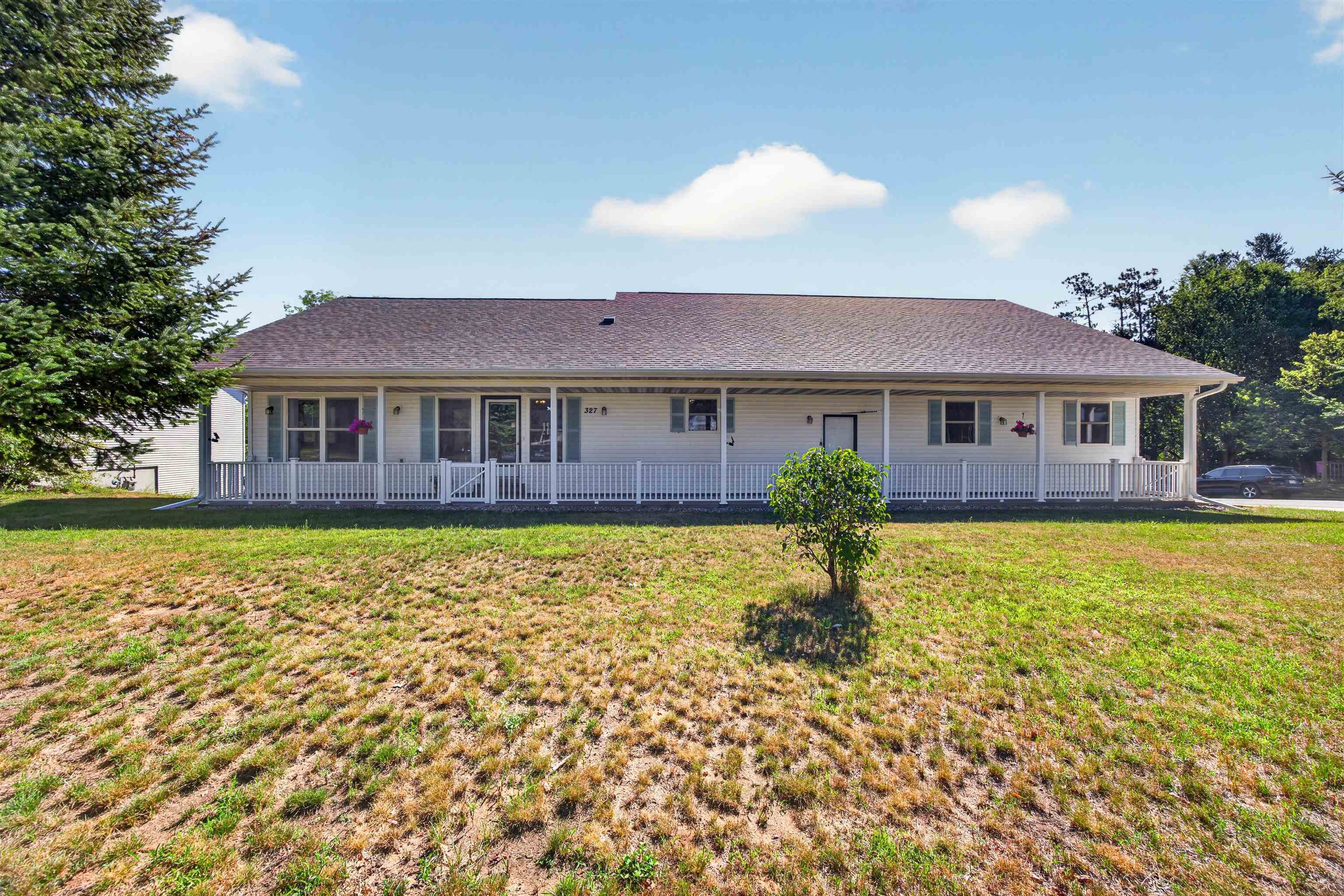 327 S 56th Avenue Property Photo 2