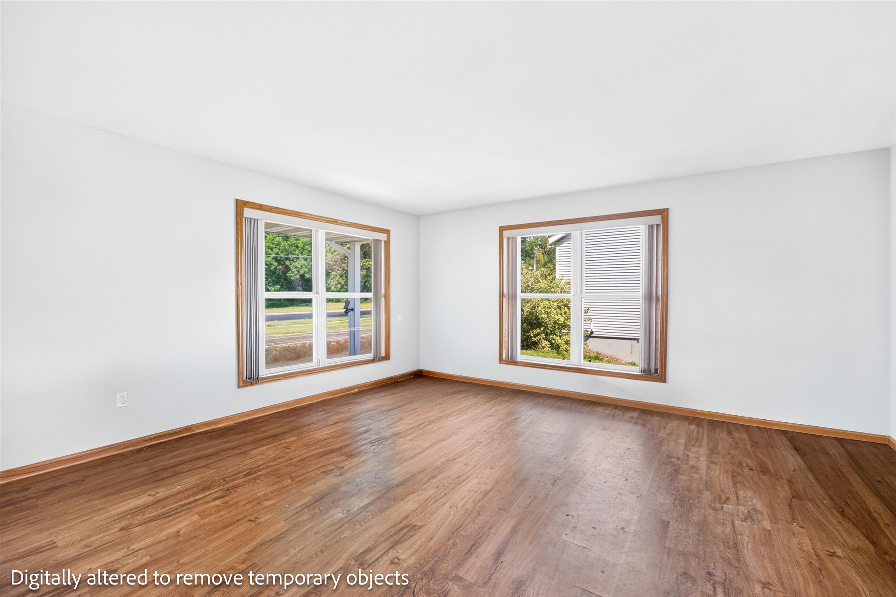 327 S 56th Avenue Property Photo 15