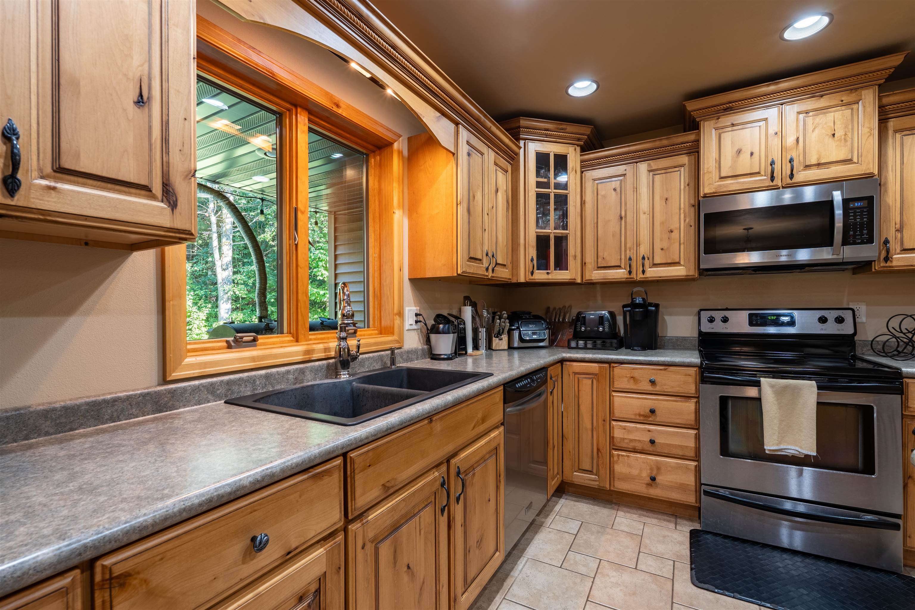 203739 Yellow Birch Road Property Photo 22