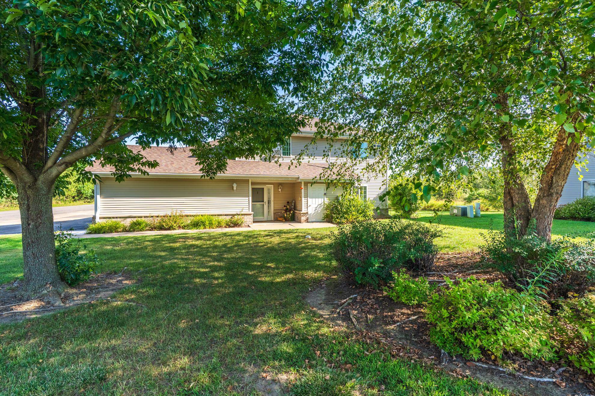 7235 Whitespire Road Property Photo 1