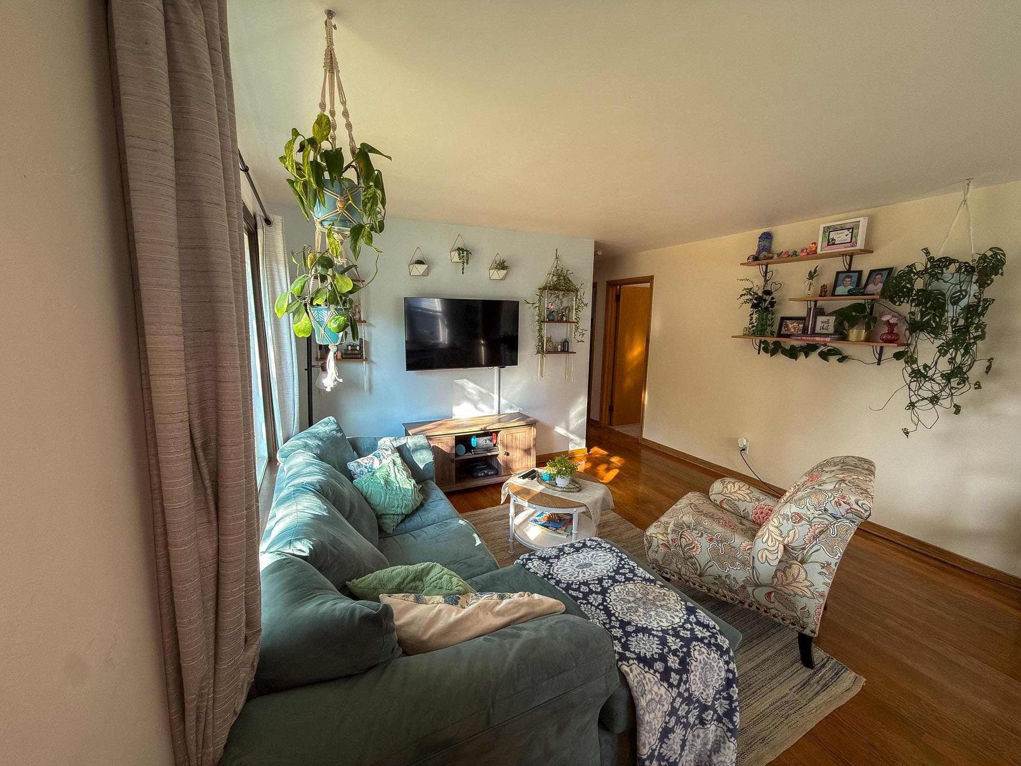 607 Johnson Street Property Photo 4