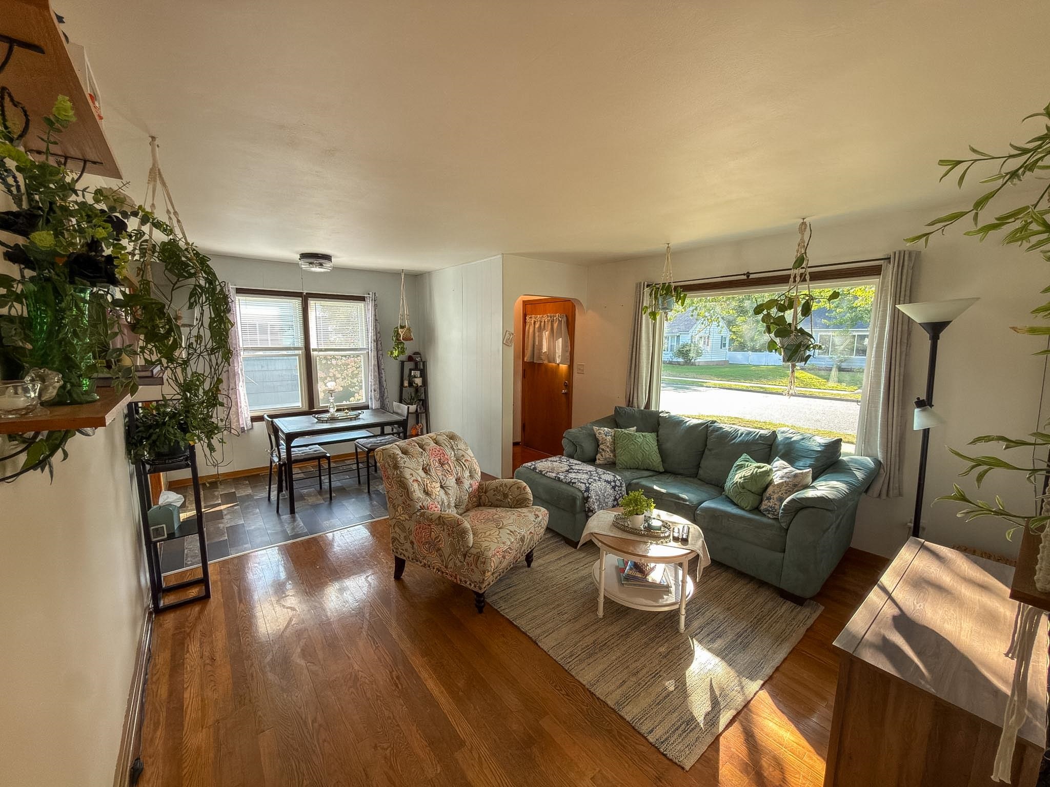 607 Johnson Street Property Photo 5