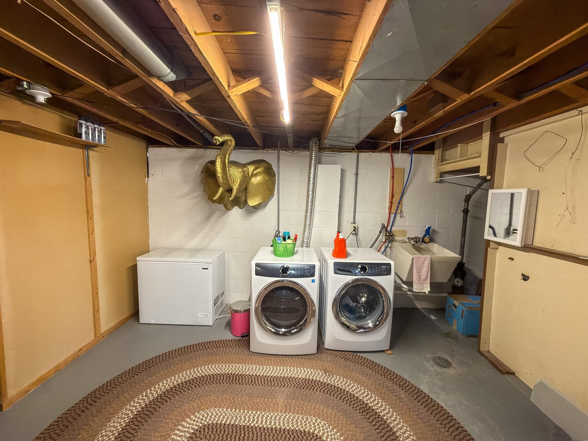 607 Johnson Street Property Photo 21
