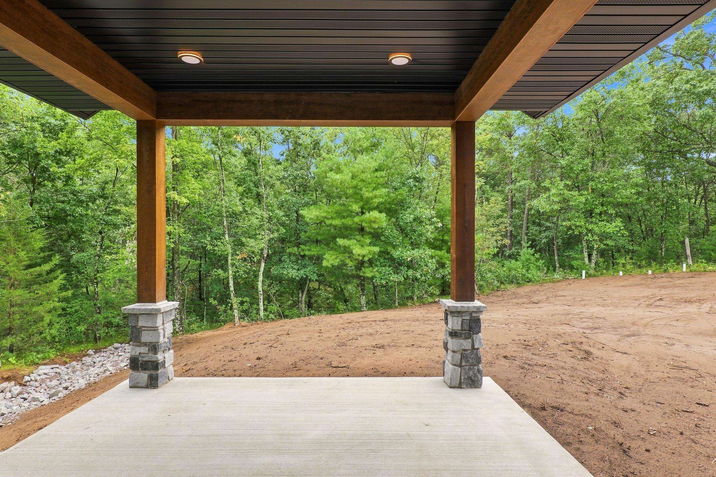 378 Setting Sun Trail Property Photo 11