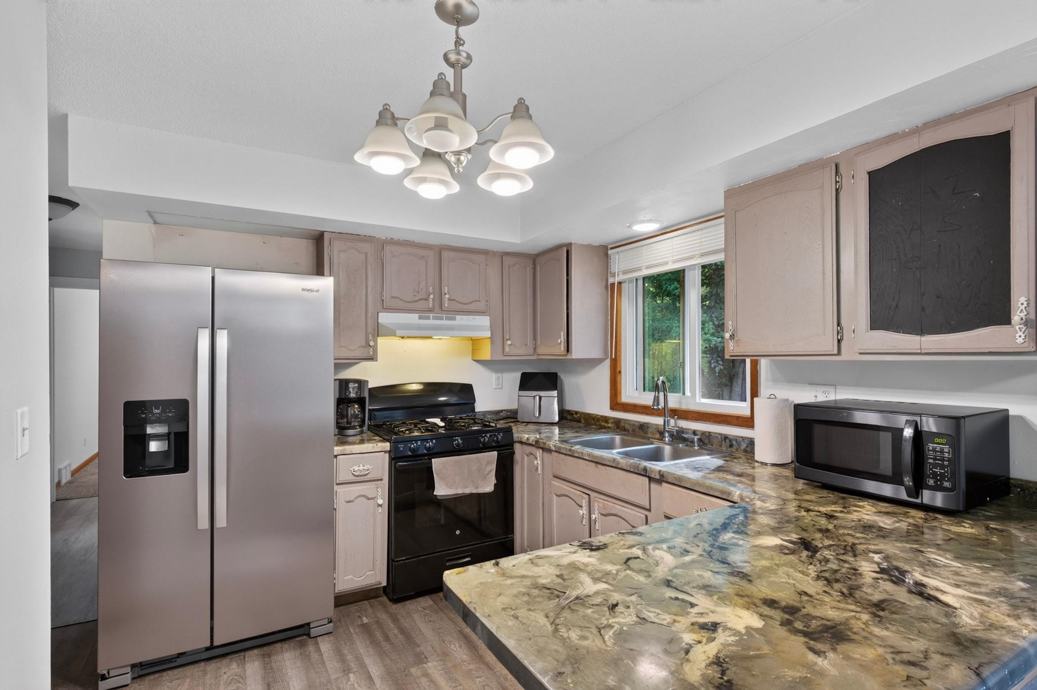 6979 County Road S Property Photo 17