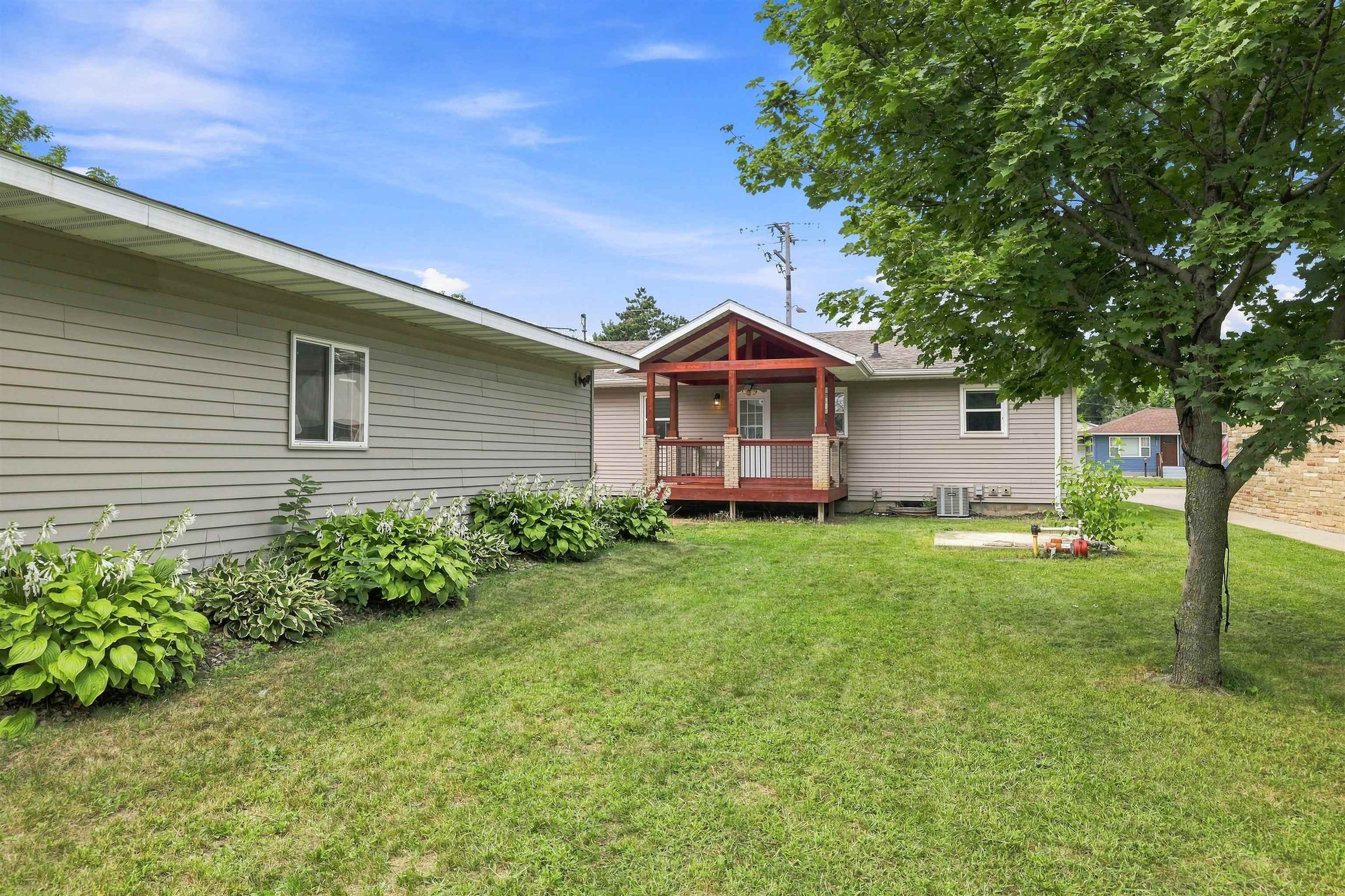2423 Stanley Street Property Photo 37