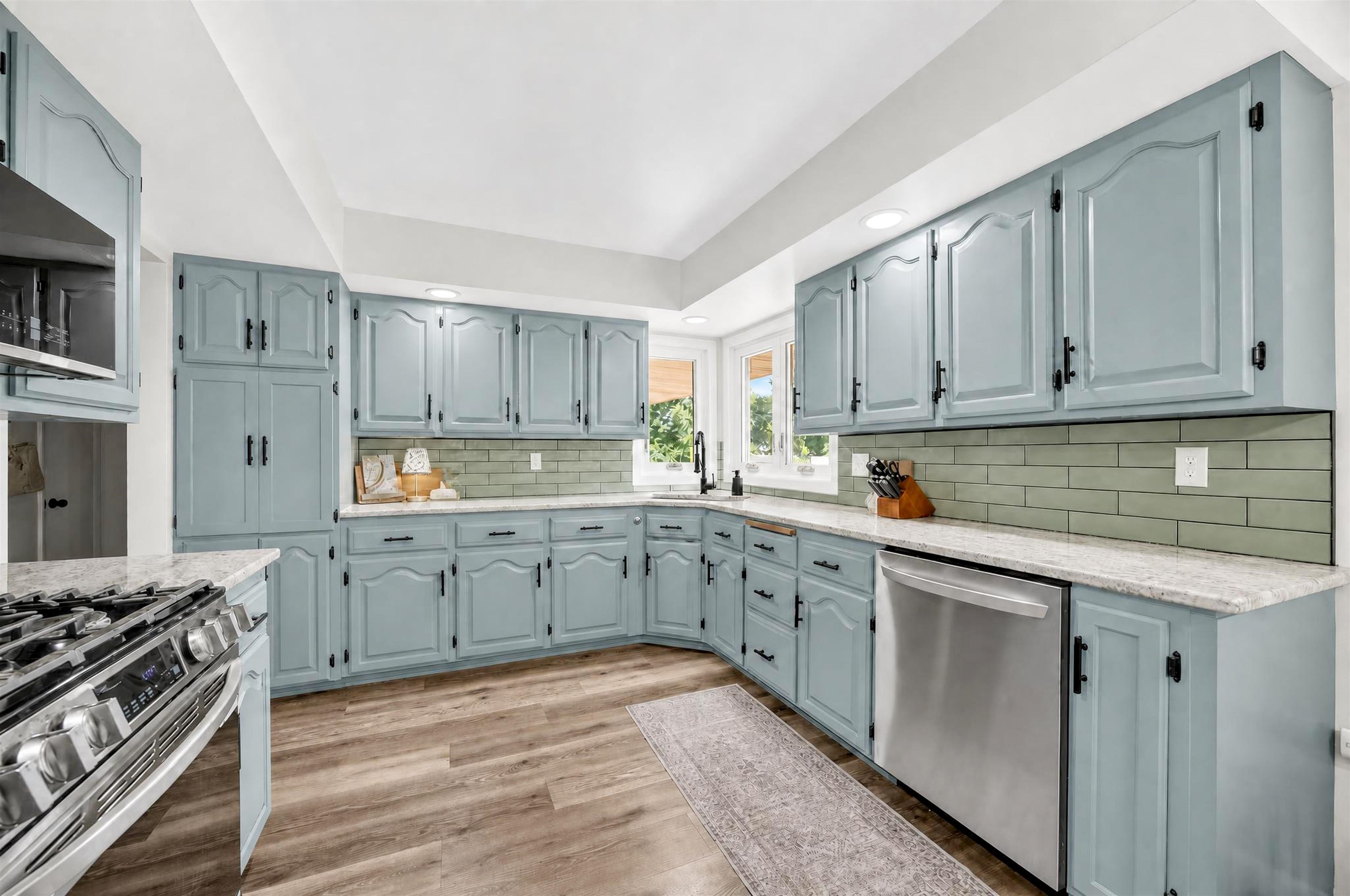 200 Meadow Street Property Photo 11