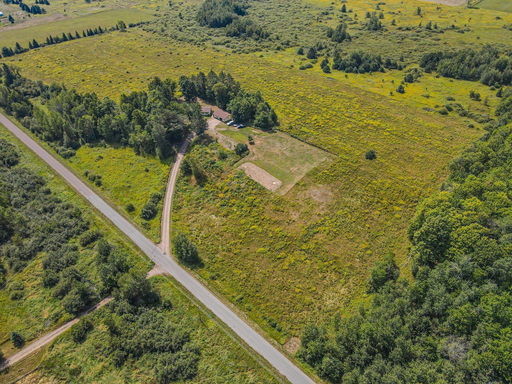 N3979 Oxbow Road Property Photo 4
