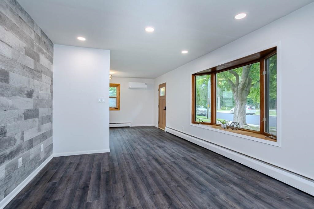 717 South Line Road Property Photo 15