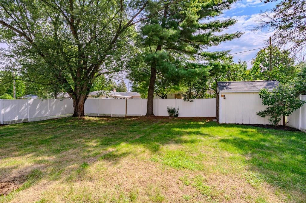 717 South Line Road Property Photo 37