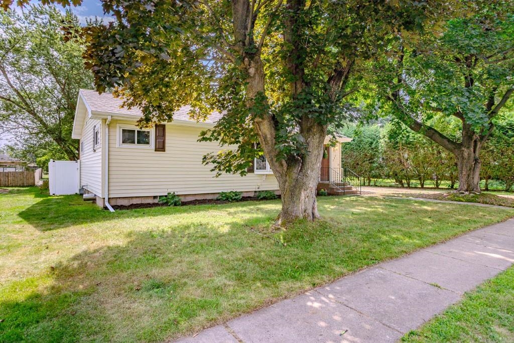 717 South Line Road Property Photo 44