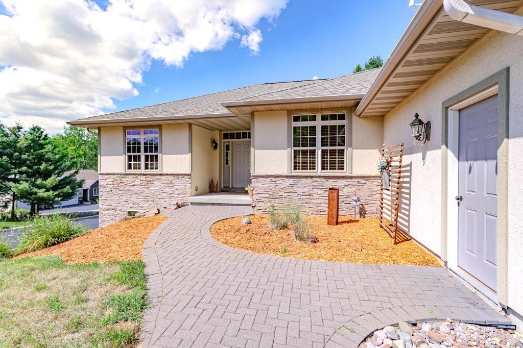 3814 Topaz Drive Property Photo 5