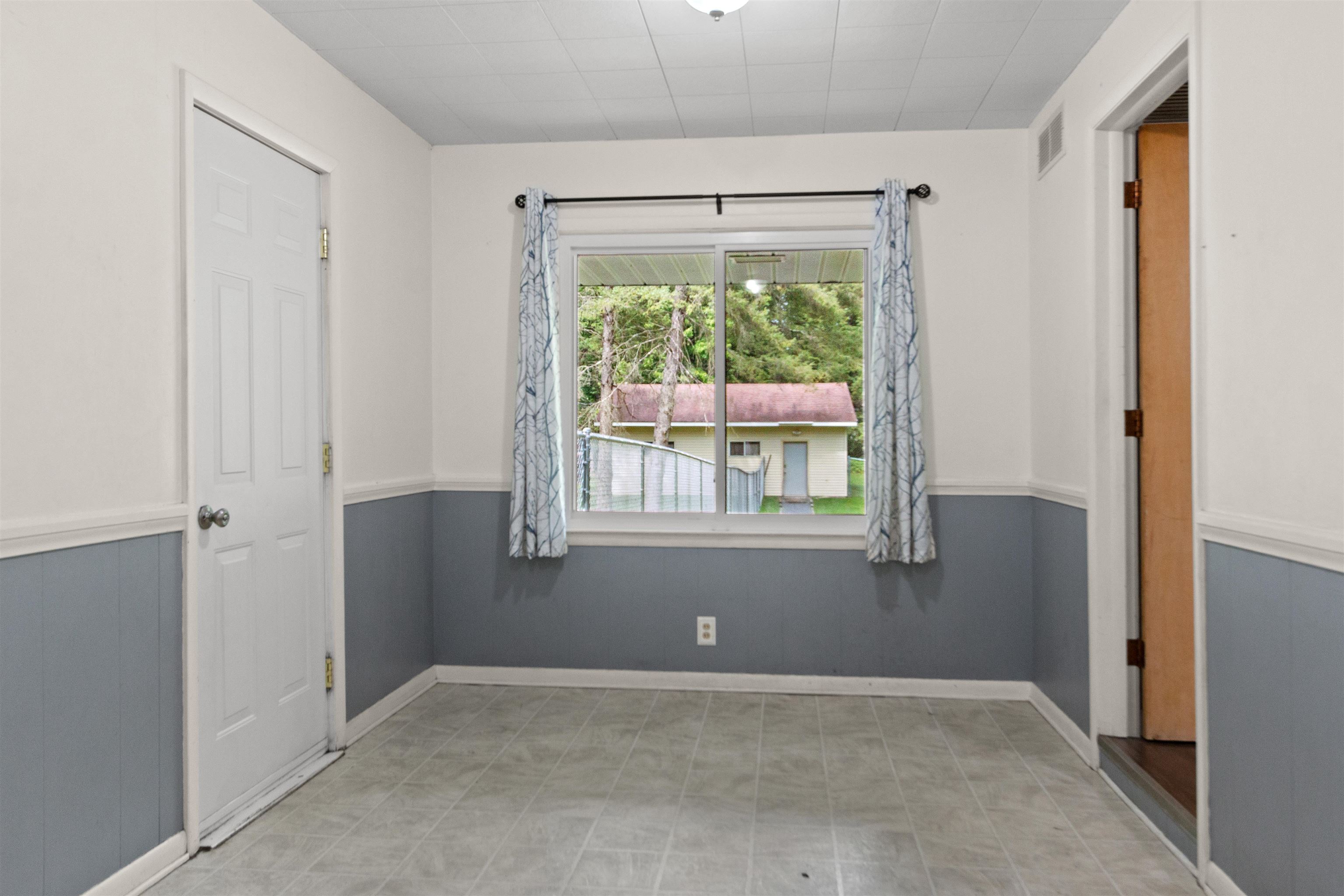 5374 State Highway 66 Property Photo 25