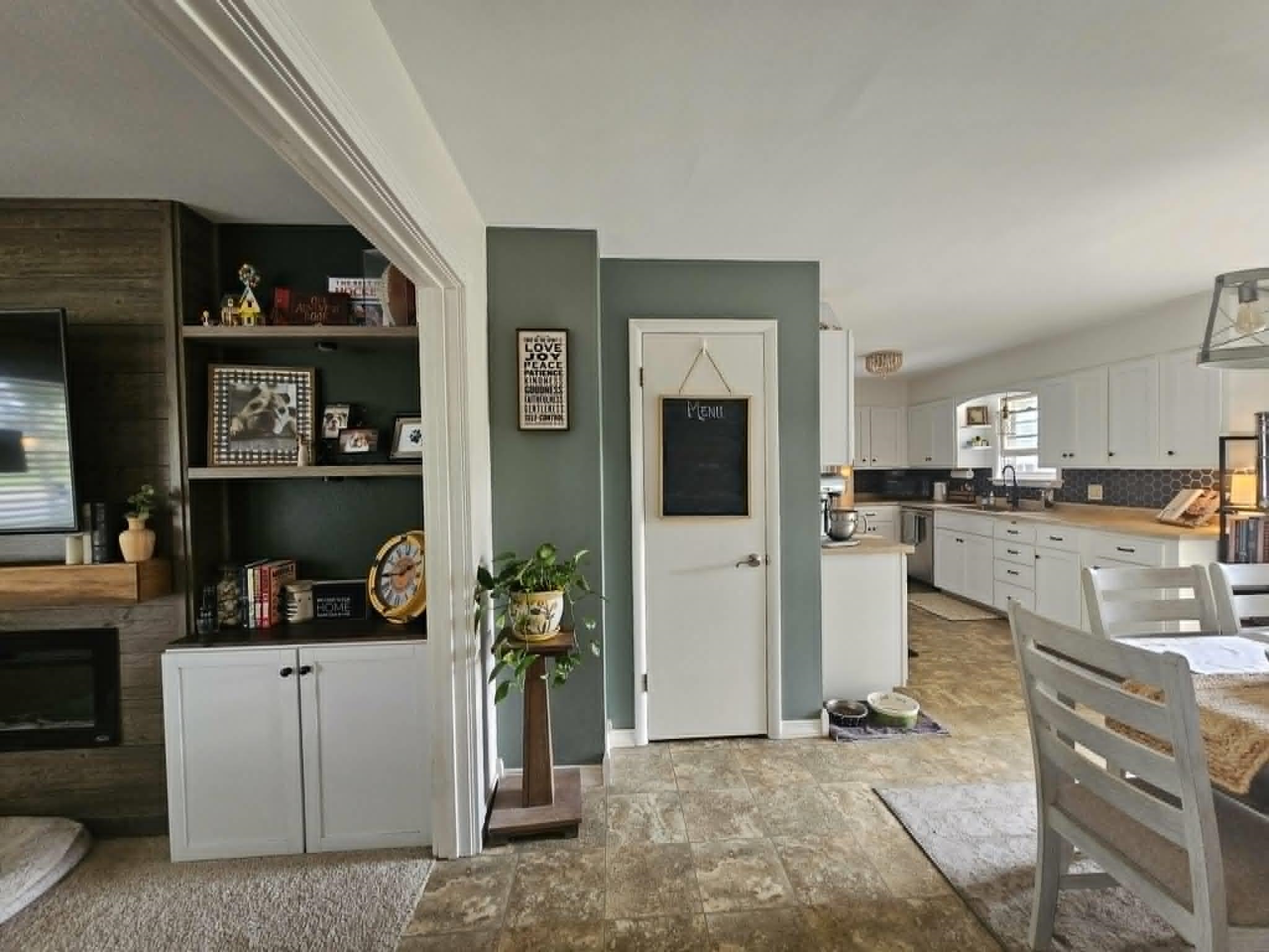 500 E Grant Street Property Photo 6