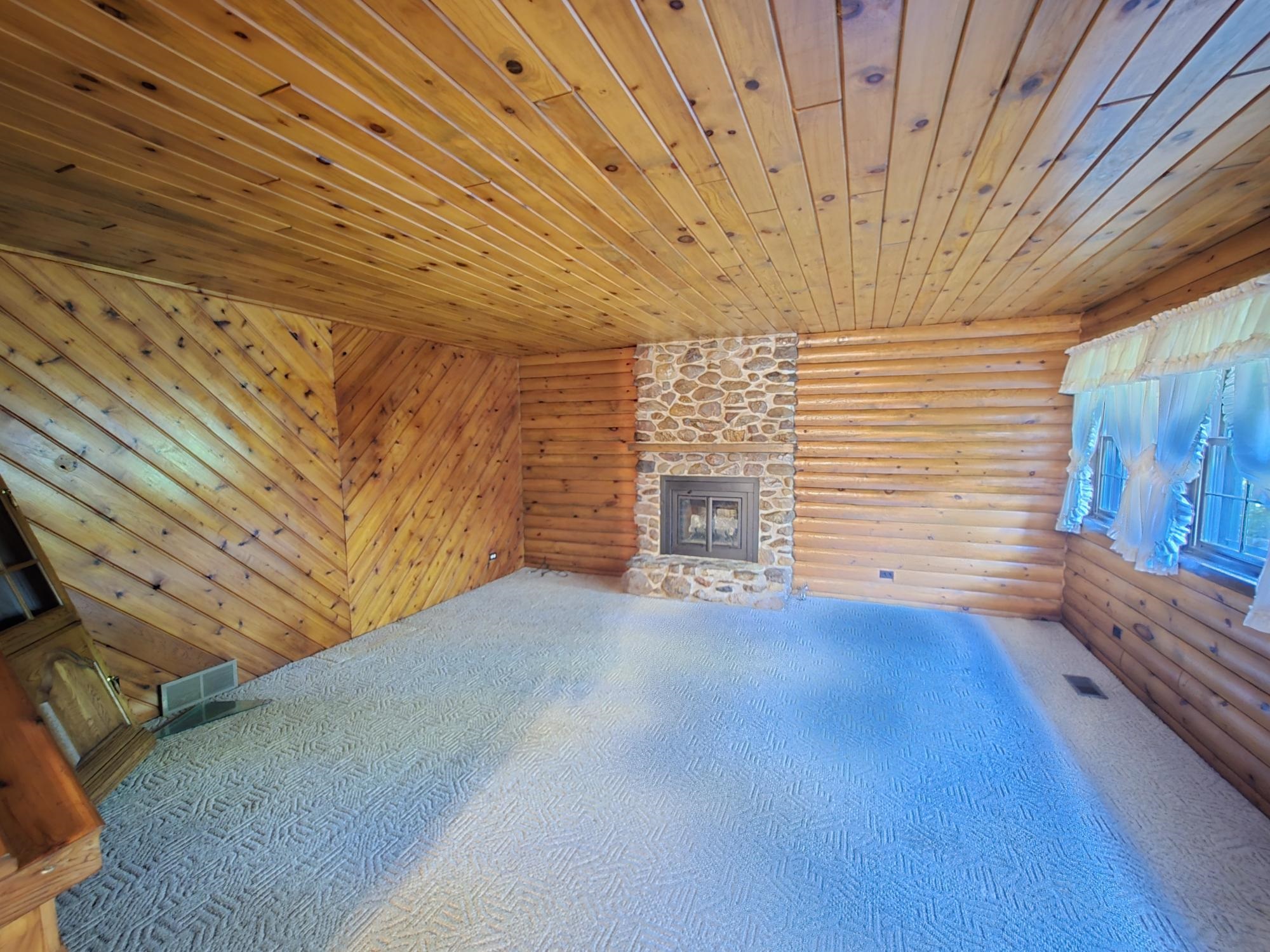 8531 Lake Road Property Photo 3