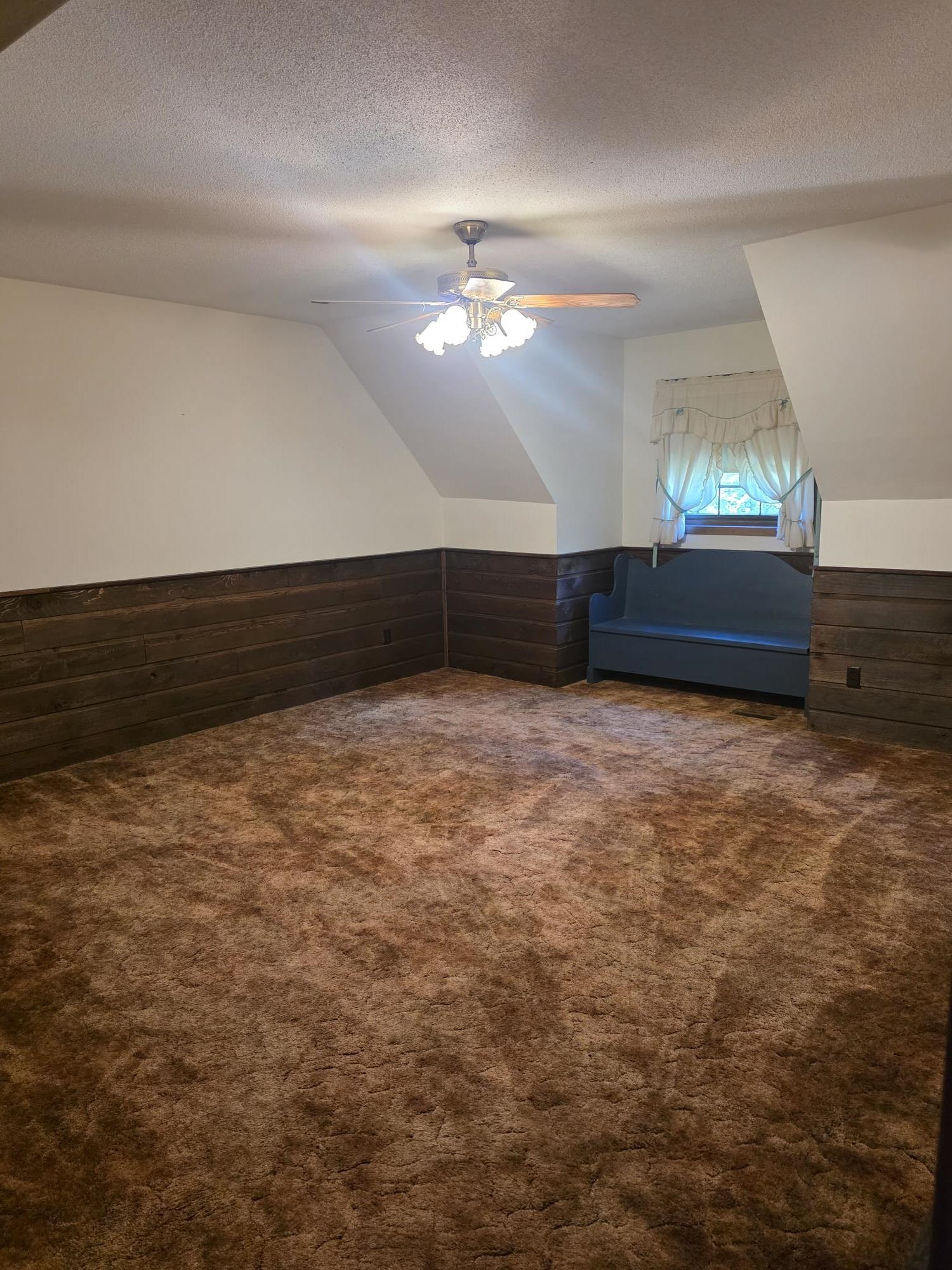 8531 Lake Road Property Photo 16