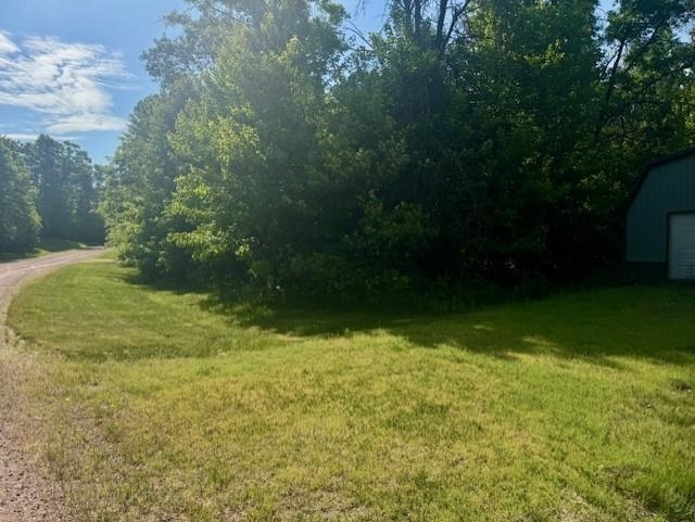 N8823 Dickerson Avenue Property Photo 4