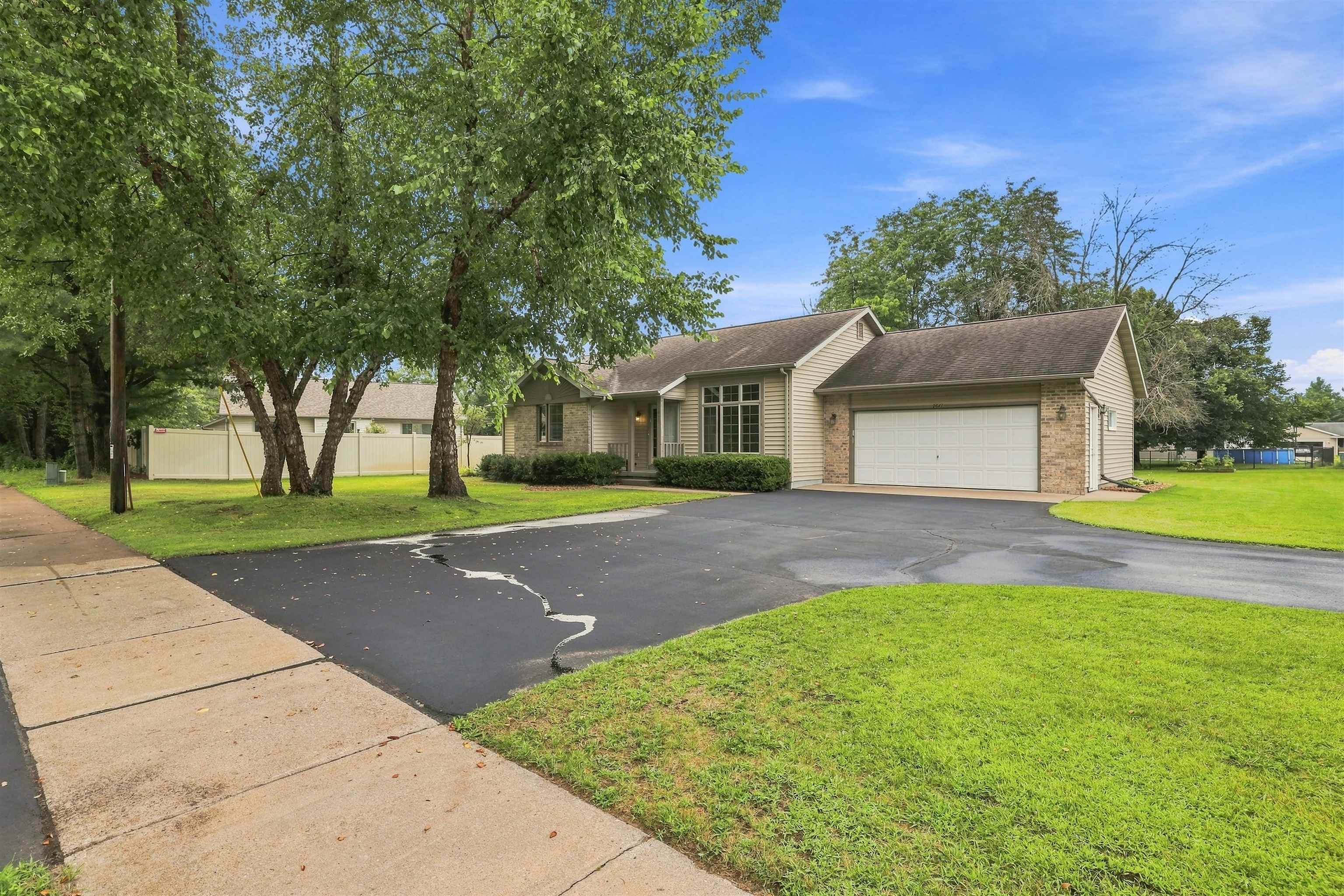 2641 Porter Road Property Photo 2