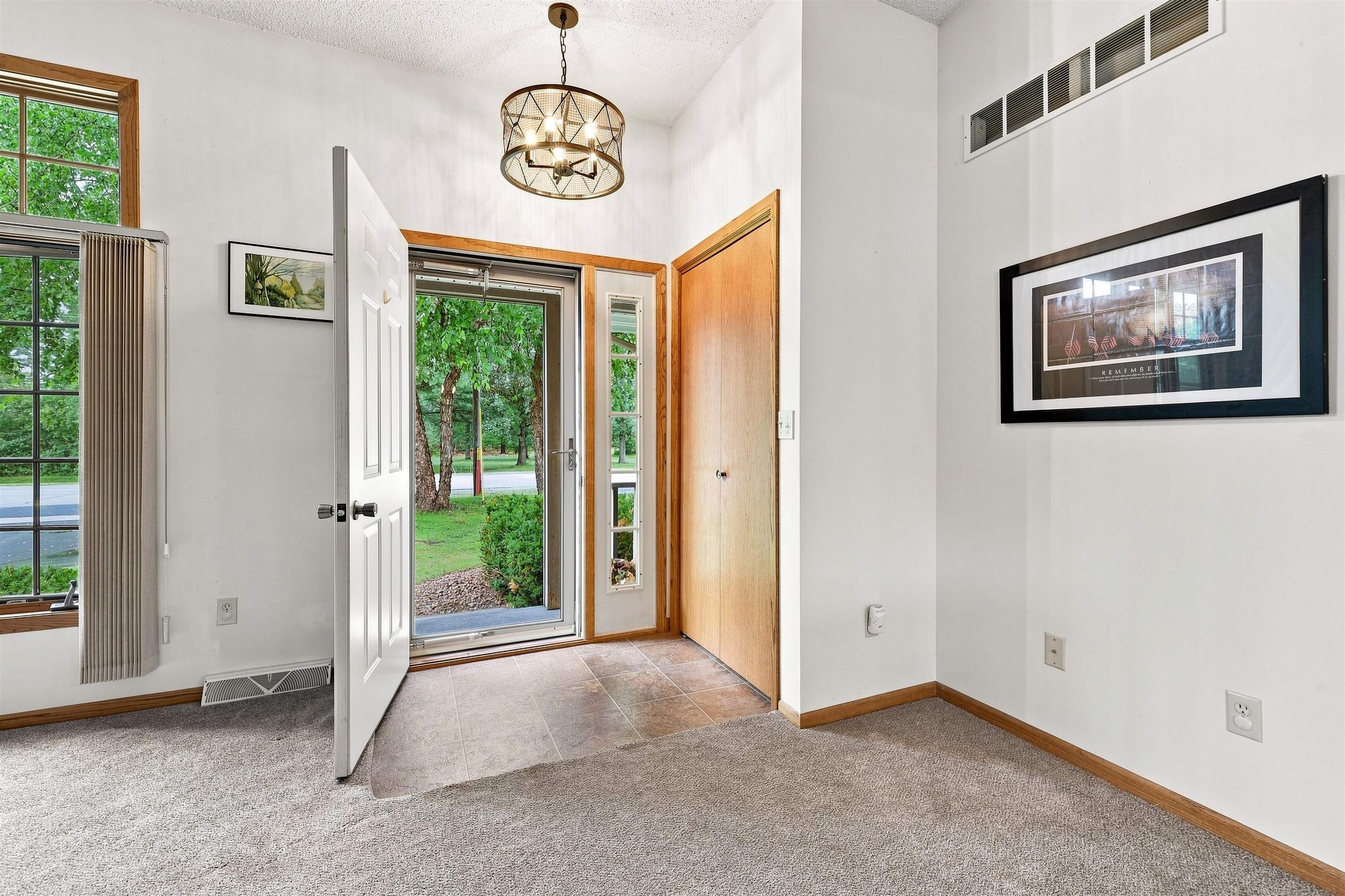 2641 Porter Road Property Photo 5