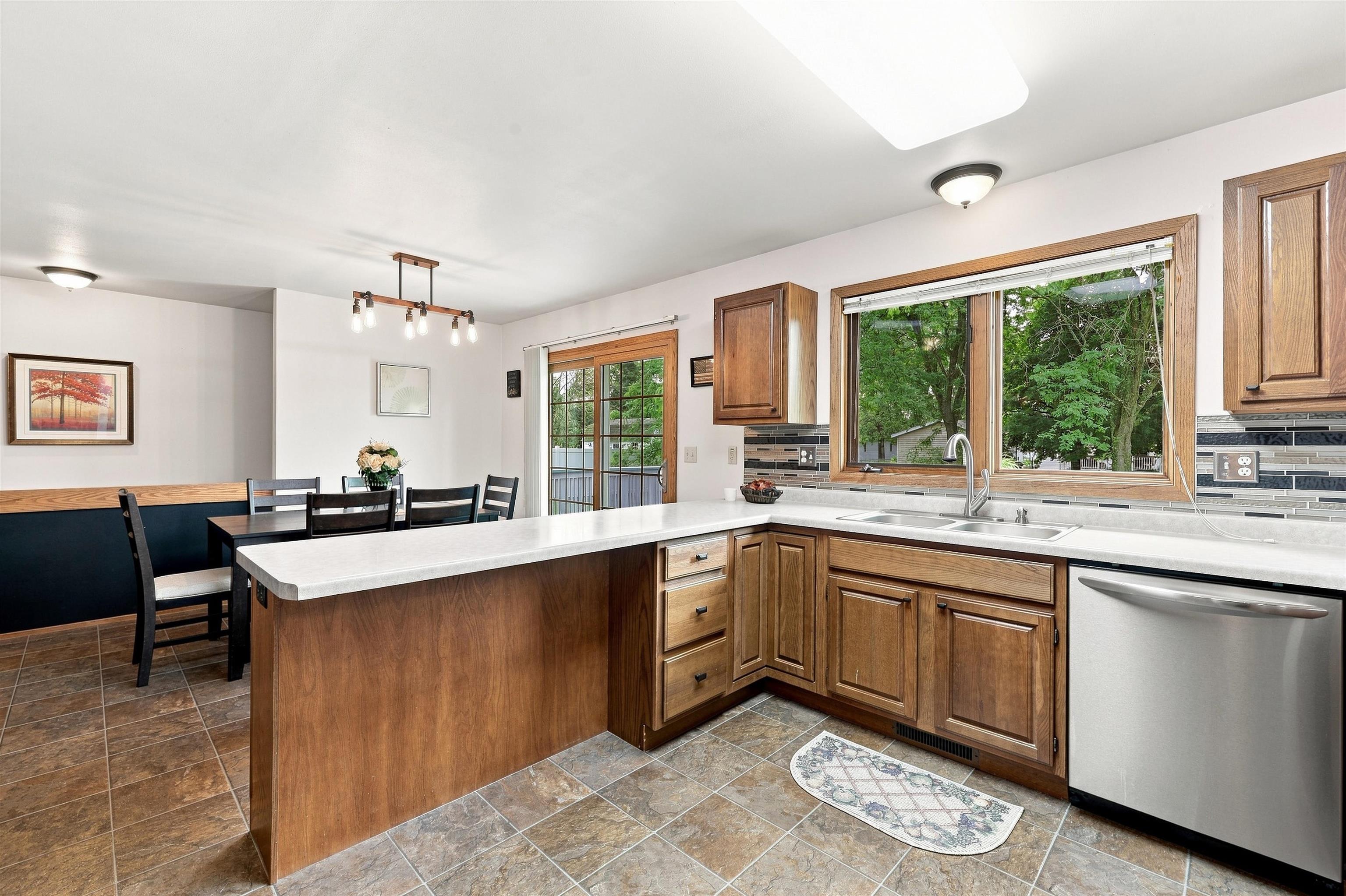 2641 Porter Road Property Photo 18