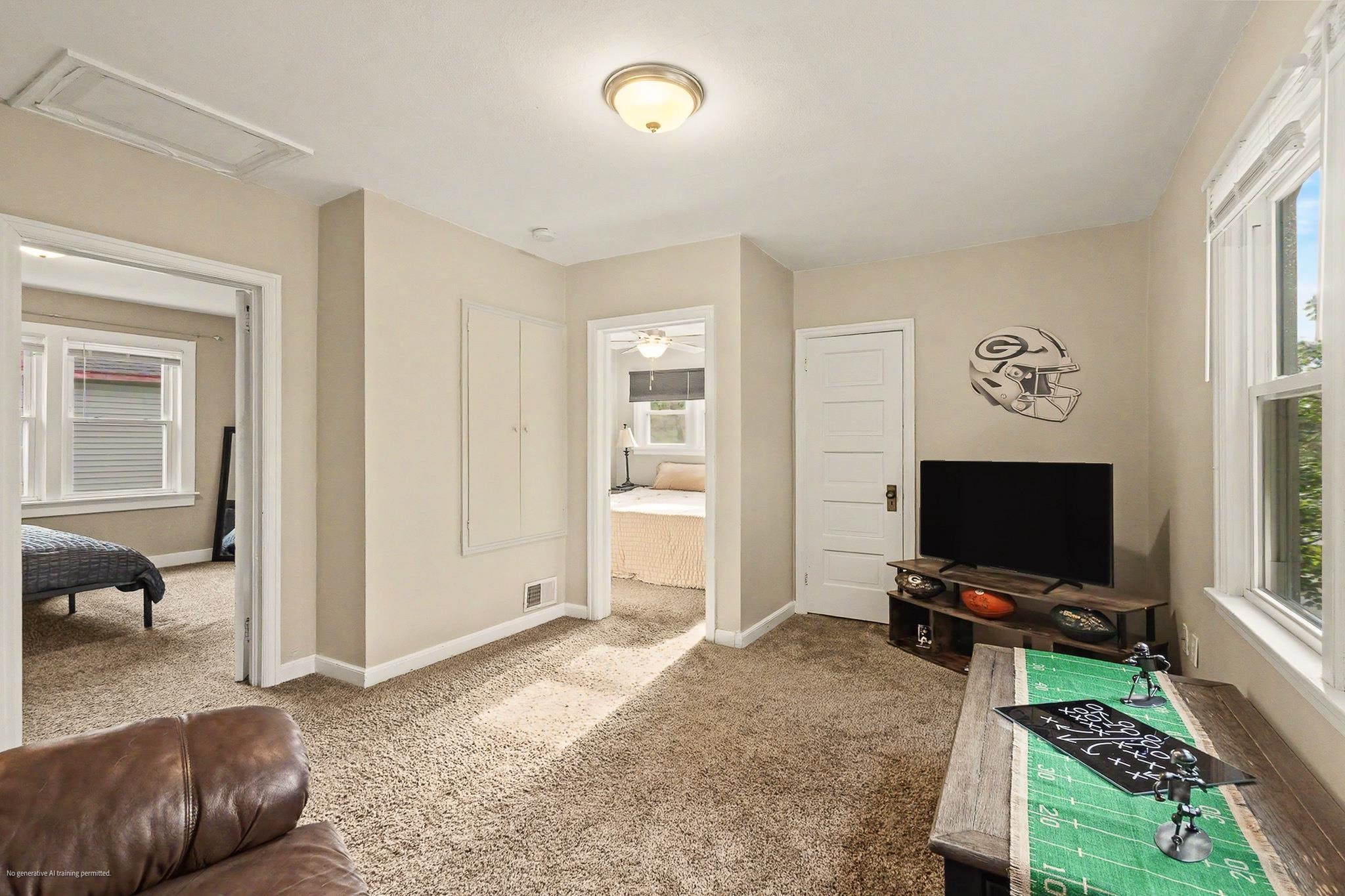 809 Illinois Avenue Property Photo 18