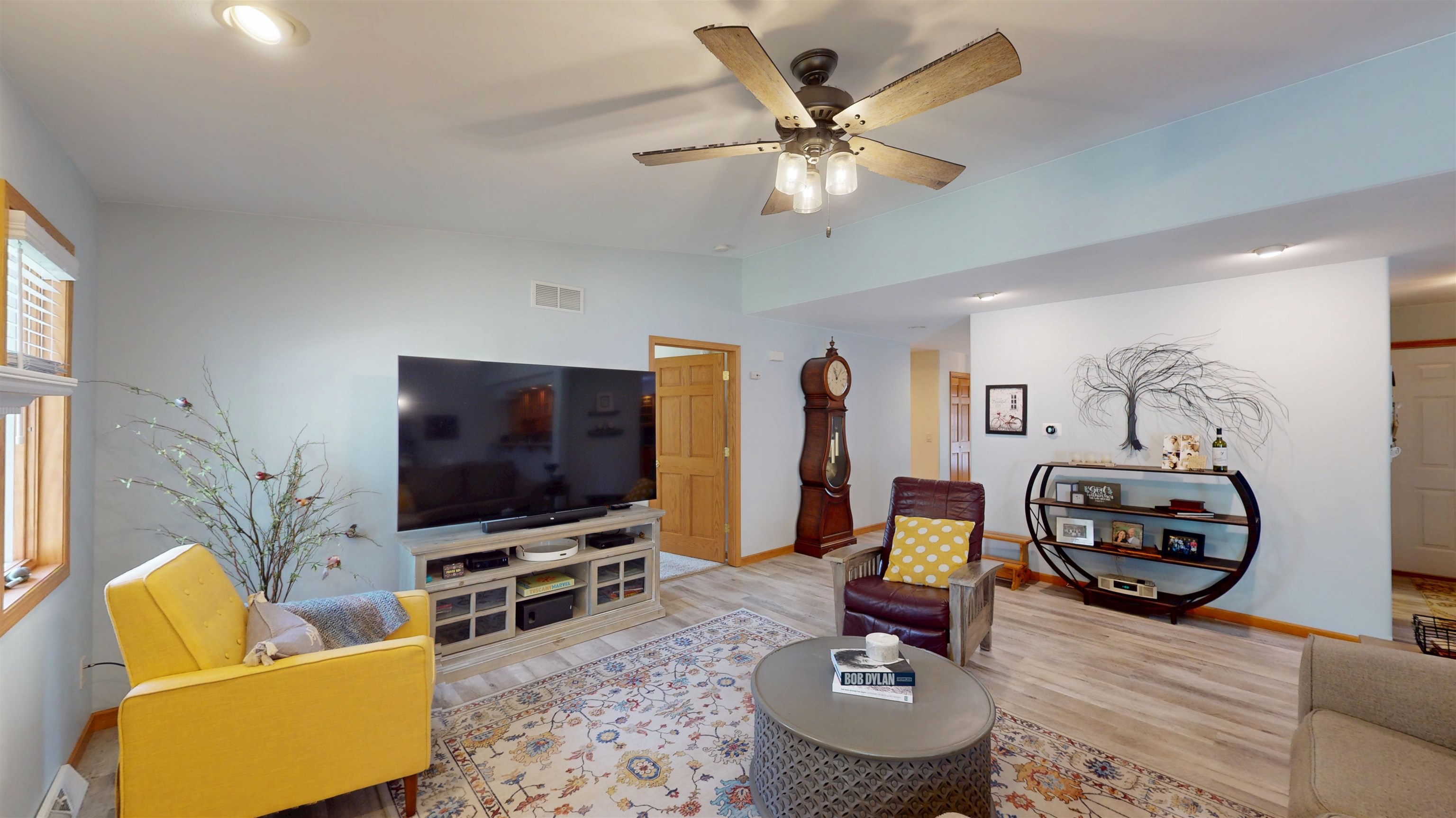 1807 Savannah Circle Property Photo 14